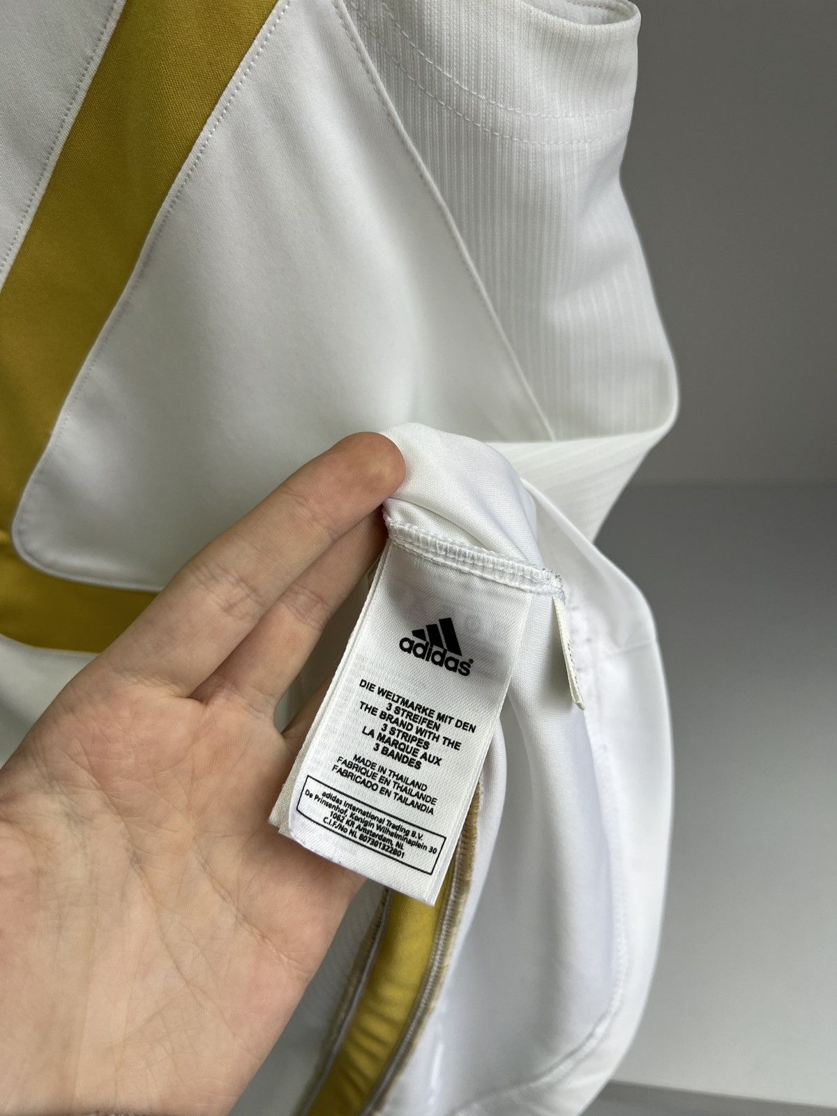 Adidas × Vintage Vintage Adidas Sleeveless Jersey Size US M / EU 48-50 / 2 - 11 Thumbnail