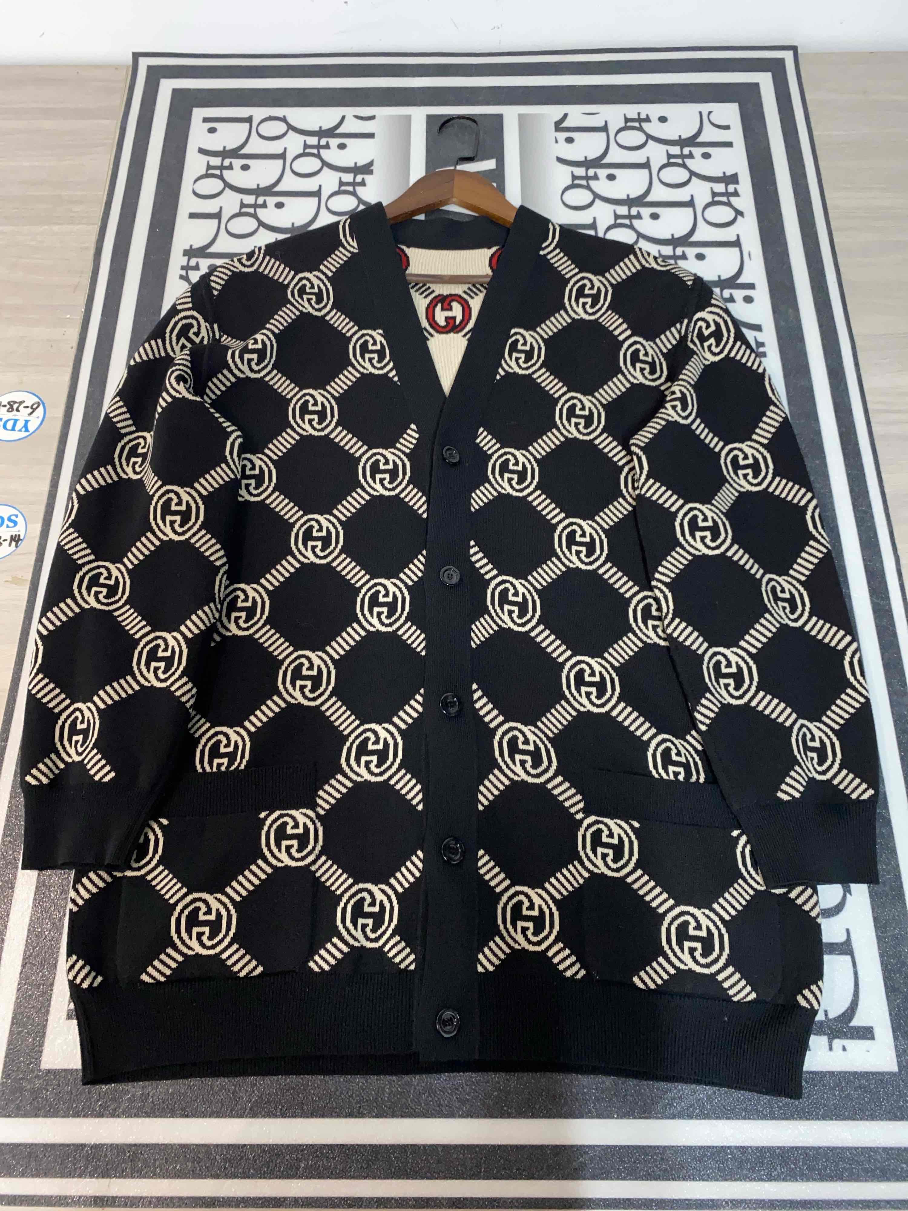 Gucci Gucci Double G Reversible Wool Cardigan XL Size XL / US 12-14 / IT 48-50 - 1 Thumbnail