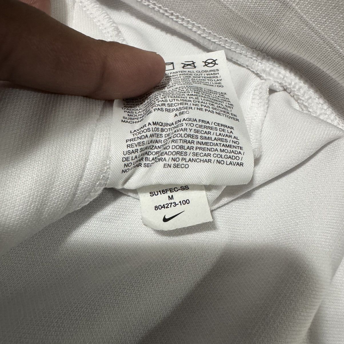 Nike Nike New Zealand Football Sportswear Jacket Size US L / EU 52-54 / 3 - 9 Thumbnail