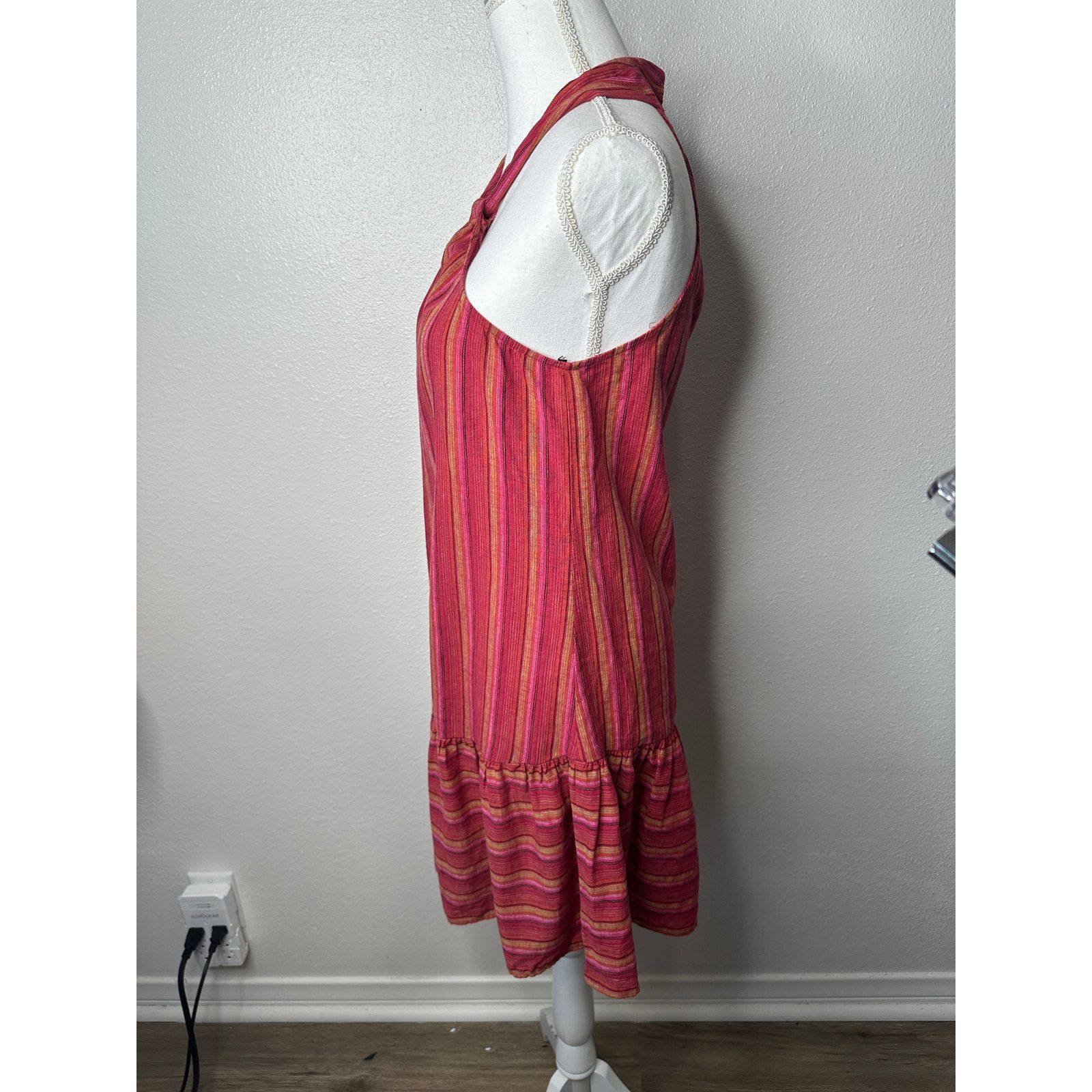 BCBGeneration BCBG Generation Halter Mini Dress XS Pink Striped Sleeveless Size XS / US 0-2 / IT 36-38 - 2 Thumbnail