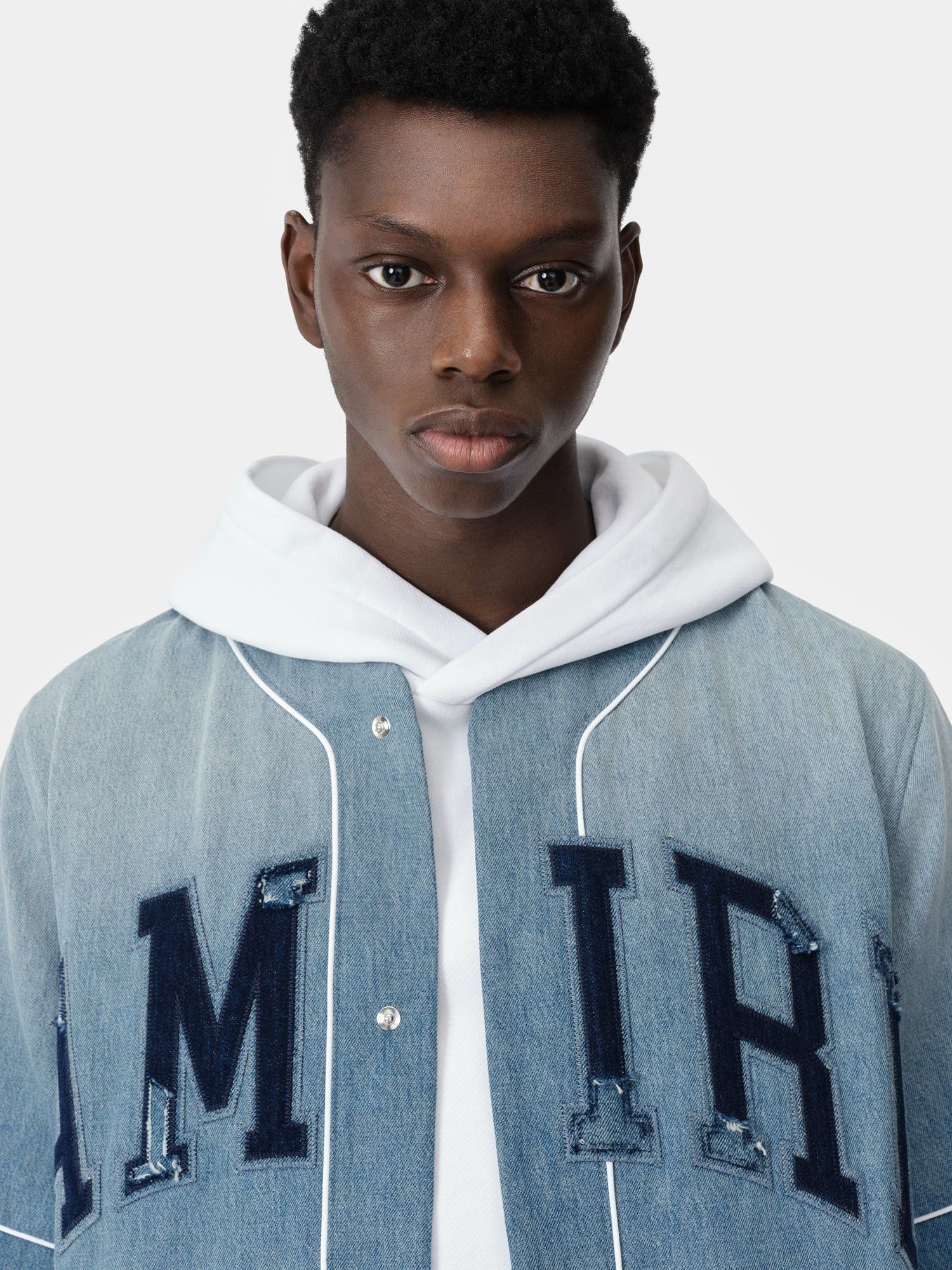 Amiri o1s1wg110725 Sunfaded Baseball Shirt in Blue Size US XL / EU 56 / 4 - 5 Thumbnail