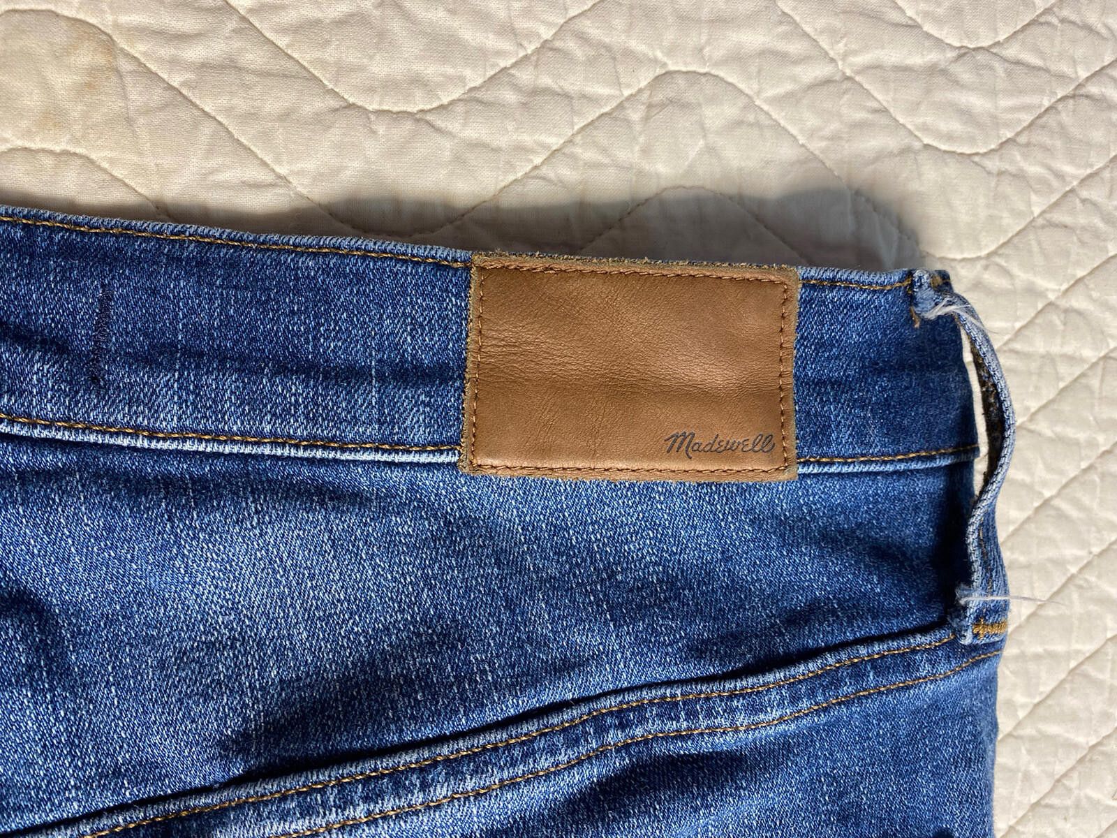 Madewell Madewell 9" High-Rise Skinny Jeans: Rip and Repair Edition Size 30" / US 8 / IT 44 - 3 Thumbnail
