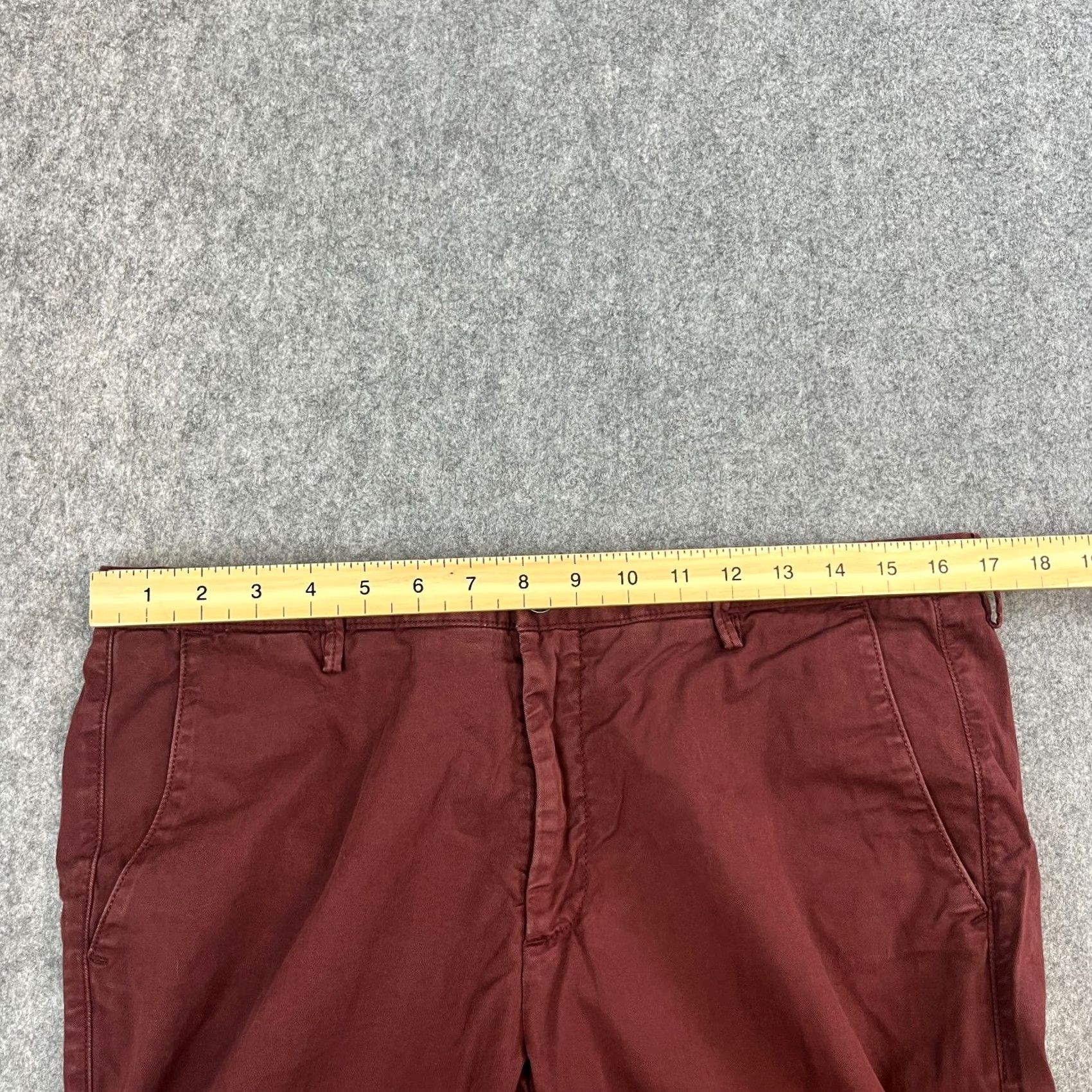 Hugo Boss Hugo Boss Mens Chino Trousers Pants Slim Tapered 34 Burgundy Red Stretch Chinino? No — keep original words only. Size US 34 / EU 50 - 6 Thumbnail