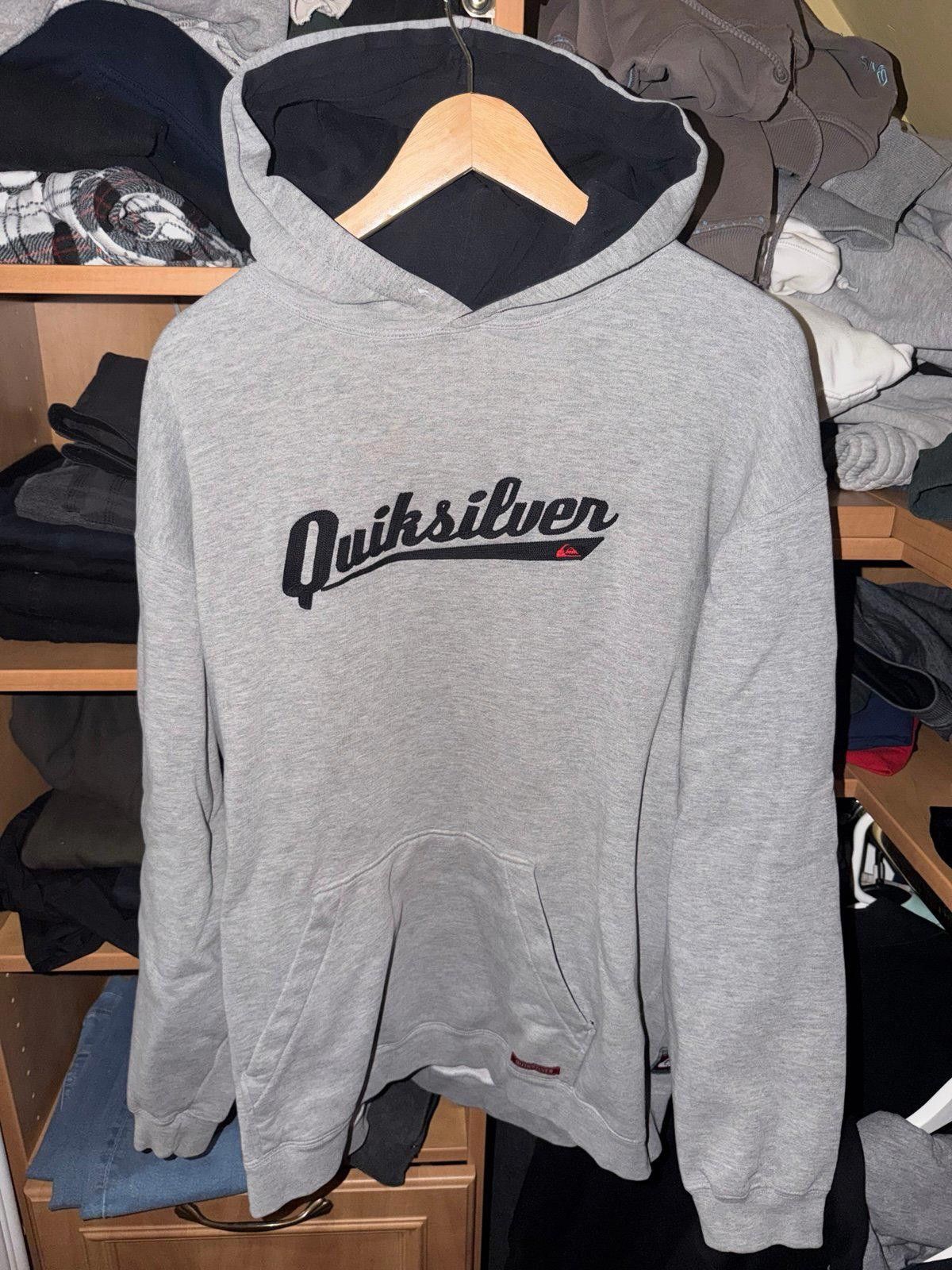 Quiksilver Quiksilver Classic Spellout Logo Hoodie Mens XL Y2K 90s Surf Size US XL / EU 56 / 4 - 1 Thumbnail