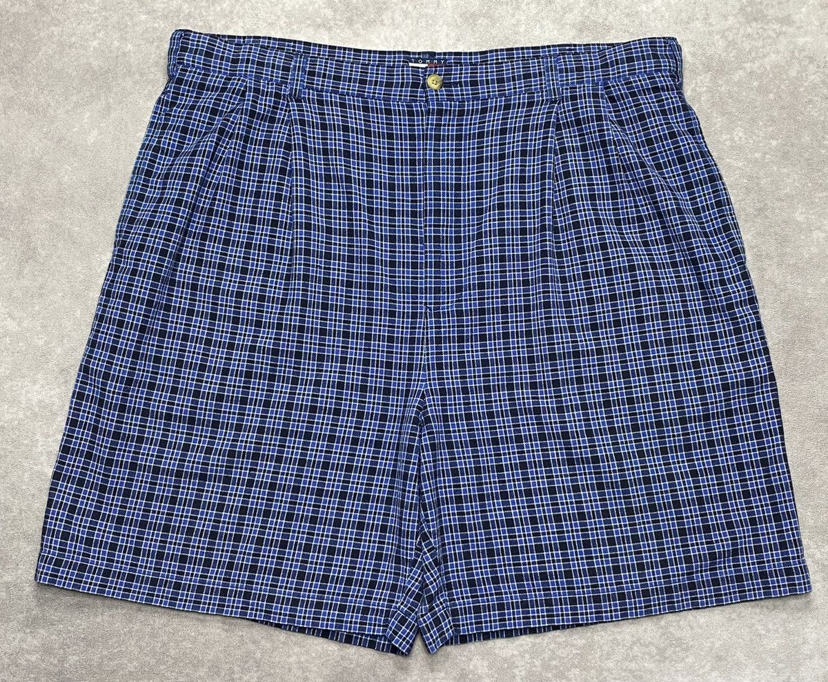 Tommy Hilfiger 90’s Vintage Tommy Hilfiger Checkered Pleated Shorts Size US 38 / EU 54 - 1 Thumbnail