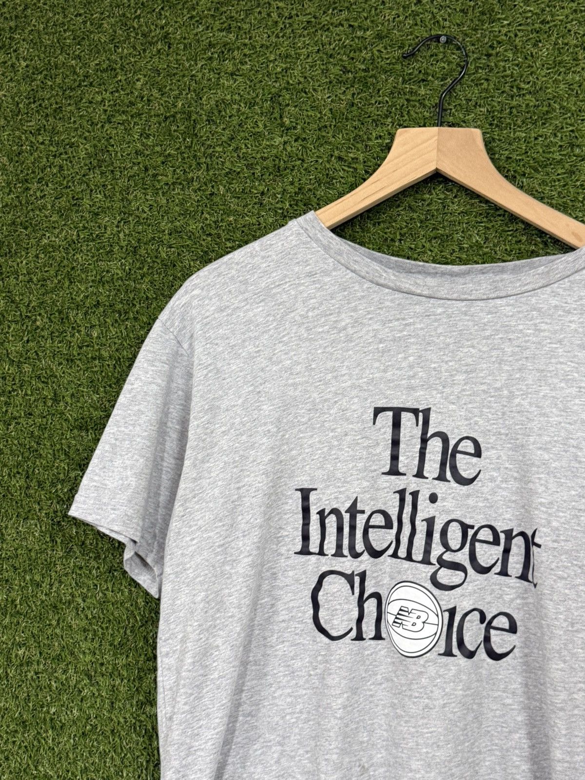 New Balance New Balance The Intelligent Choice Basketball Logo Tee Grey Size US M / EU 48-50 / 2 - 2 Thumbnail