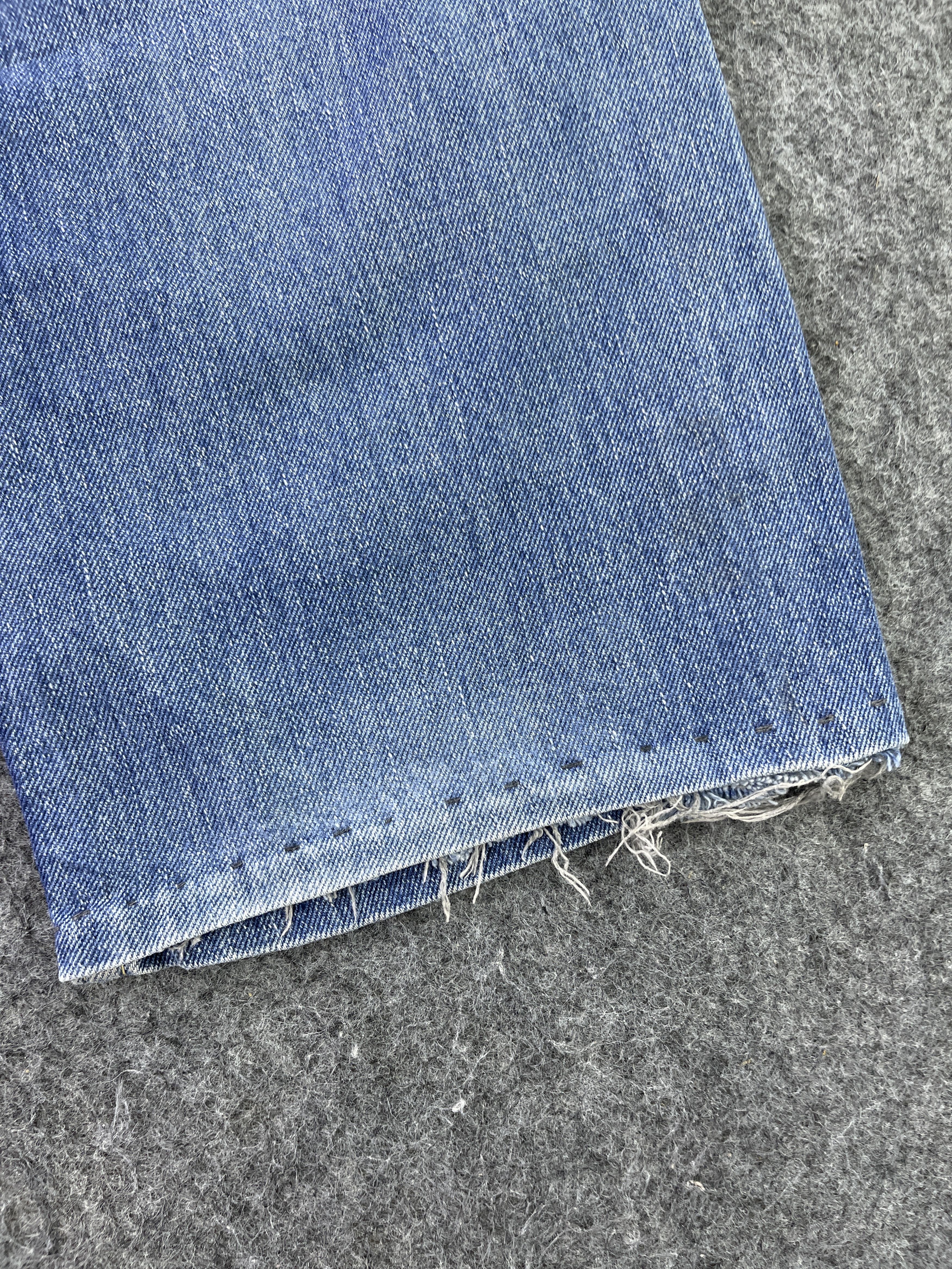 Levi's Vintage Levis 901 Faded Distressed Jeans - J917 Size US 34 / EU 50 - 15 Thumbnail