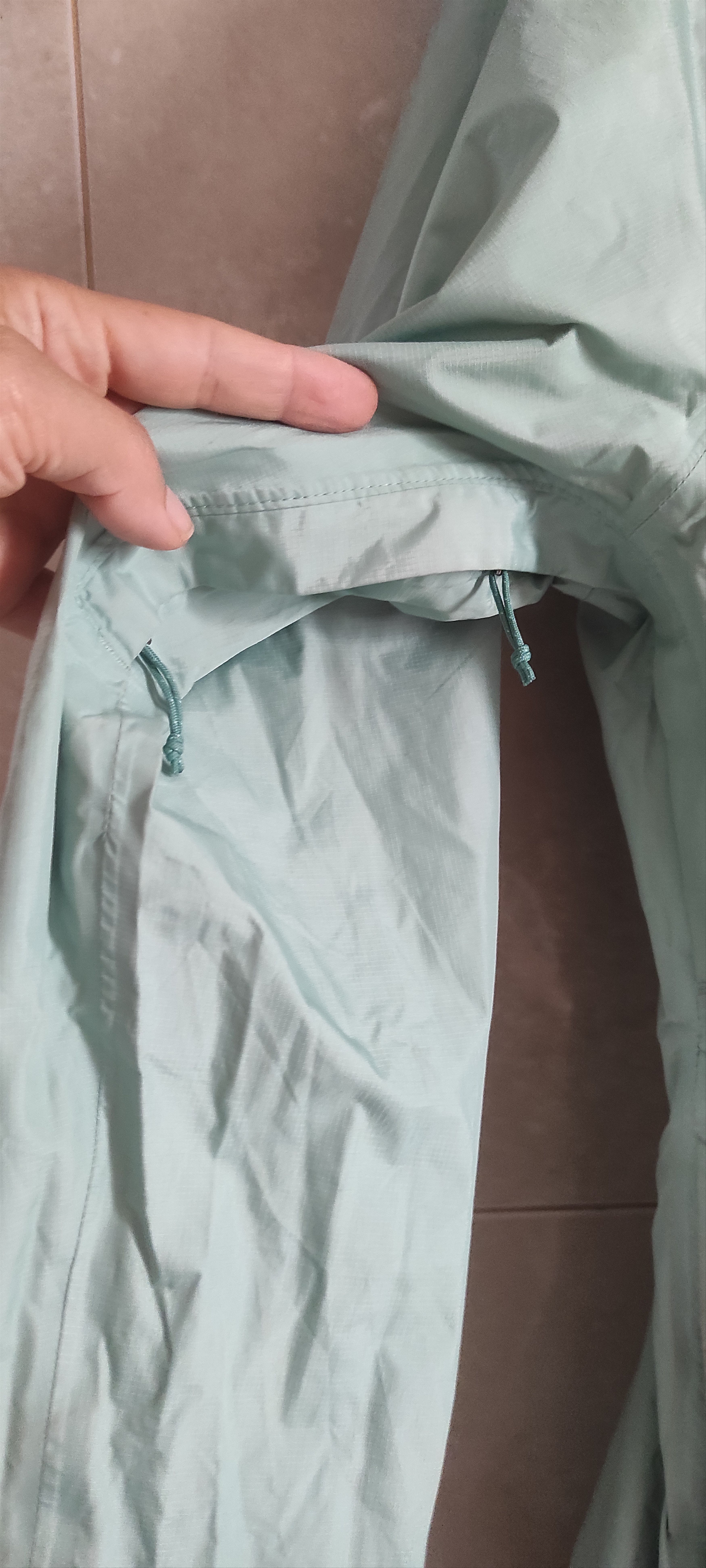 Patagonia Patagonia Torrentshell H2NO Windbreaker Hooded Rain Jacket Size S / US 4 / IT 40 - 10 Thumbnail