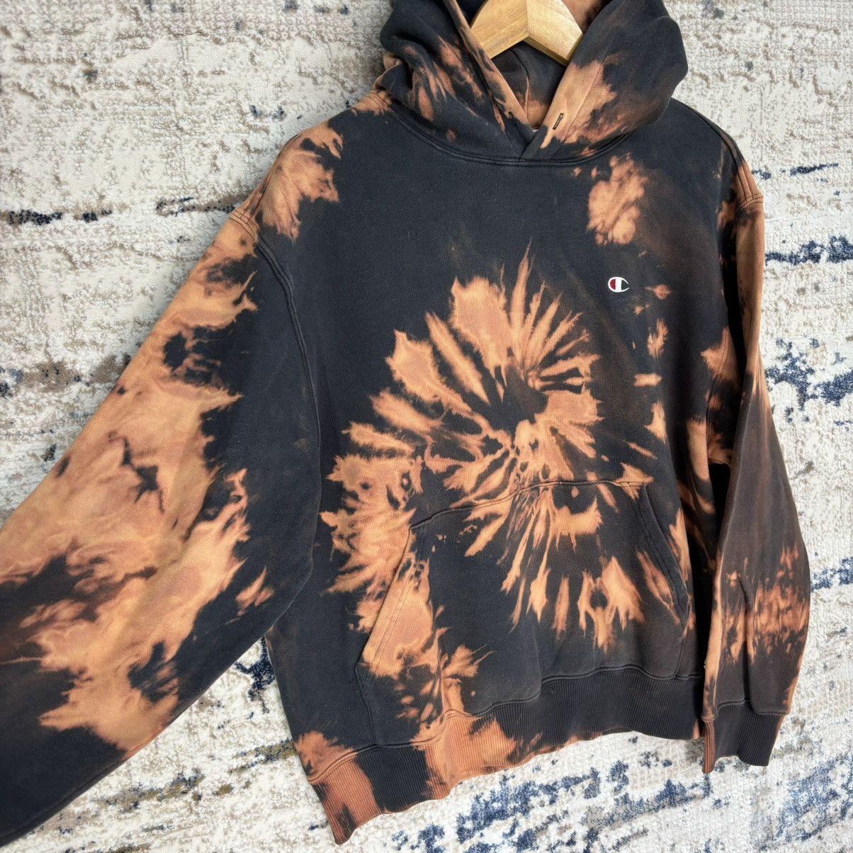 Champion Champion Tie Dye Embroidered Logo Sweatshirt Hoodie Size US L / EU 52-54 / 3 - 8 Thumbnail
