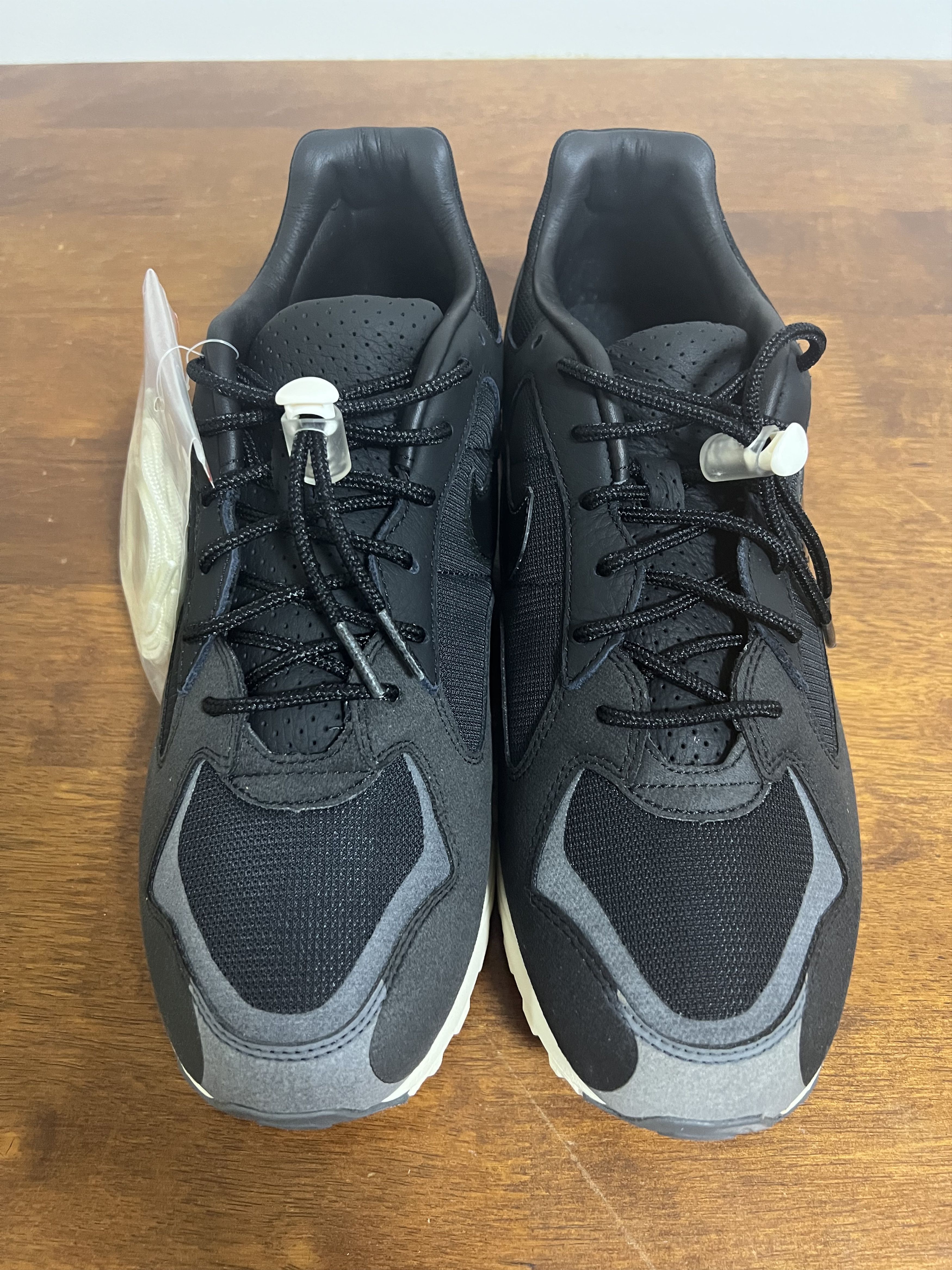 Fear of God × Nike 💚 2018 Fear of God x Nike Air Skylon II Black/Sail-Fossil Size US 10.5 / EU 43-44 - 9 Thumbnail