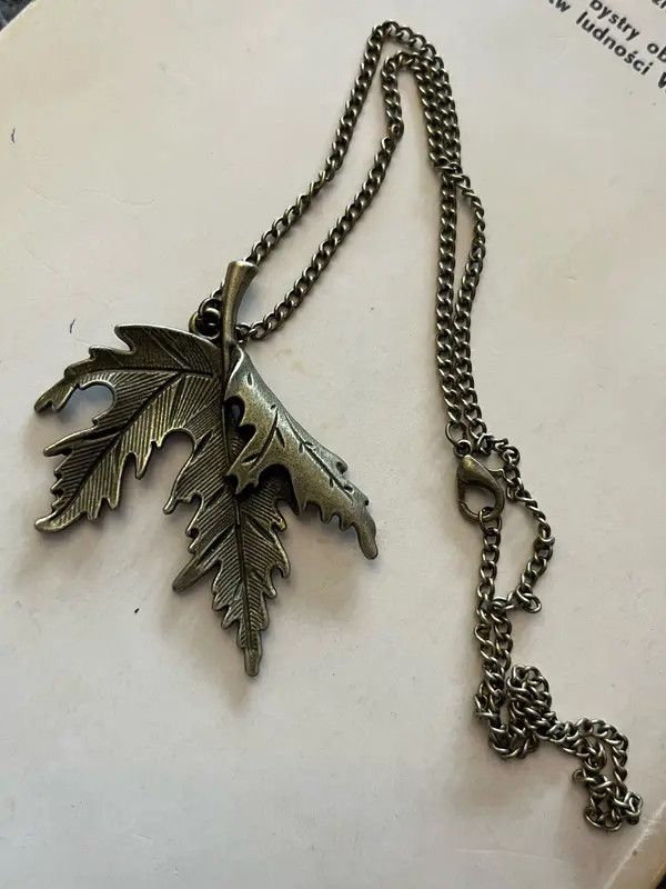 Jewelry × Vintage Plant Folding Maple Pendant Necklaces Size ONE SIZE - 4 Thumbnail