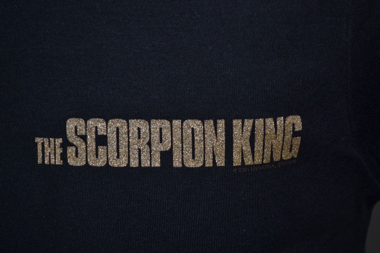 Vintage Vintage 2001 The Scorpion King movie promo graphic t shirt M Size US XL / EU 56 / 4 - 4 Thumbnail