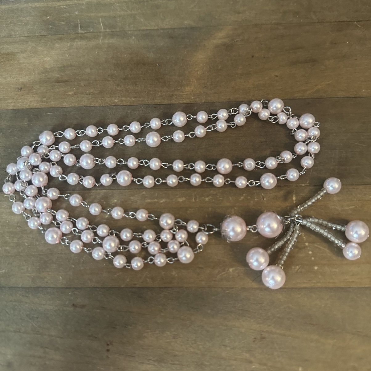 Other Long light pink pearl chain tassel necklace Size ONE SIZE - 2 Thumbnail