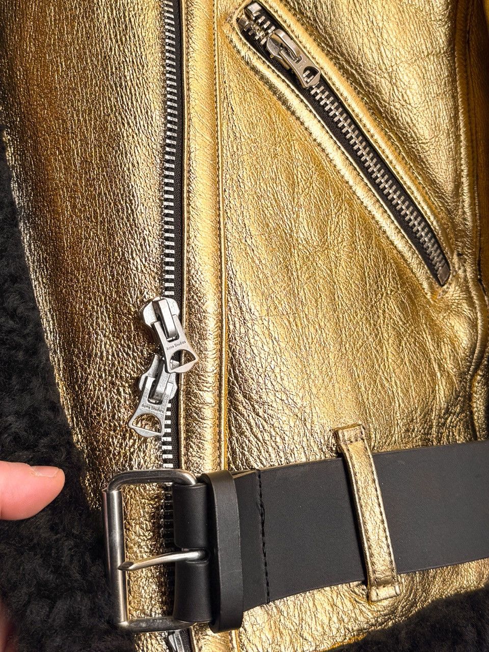 Acne Studios Acne Studios Metallic Gold Velocite Shearling Coat - 32 DK Size XS / US 0-2 / IT 36-38 - 6 Thumbnail