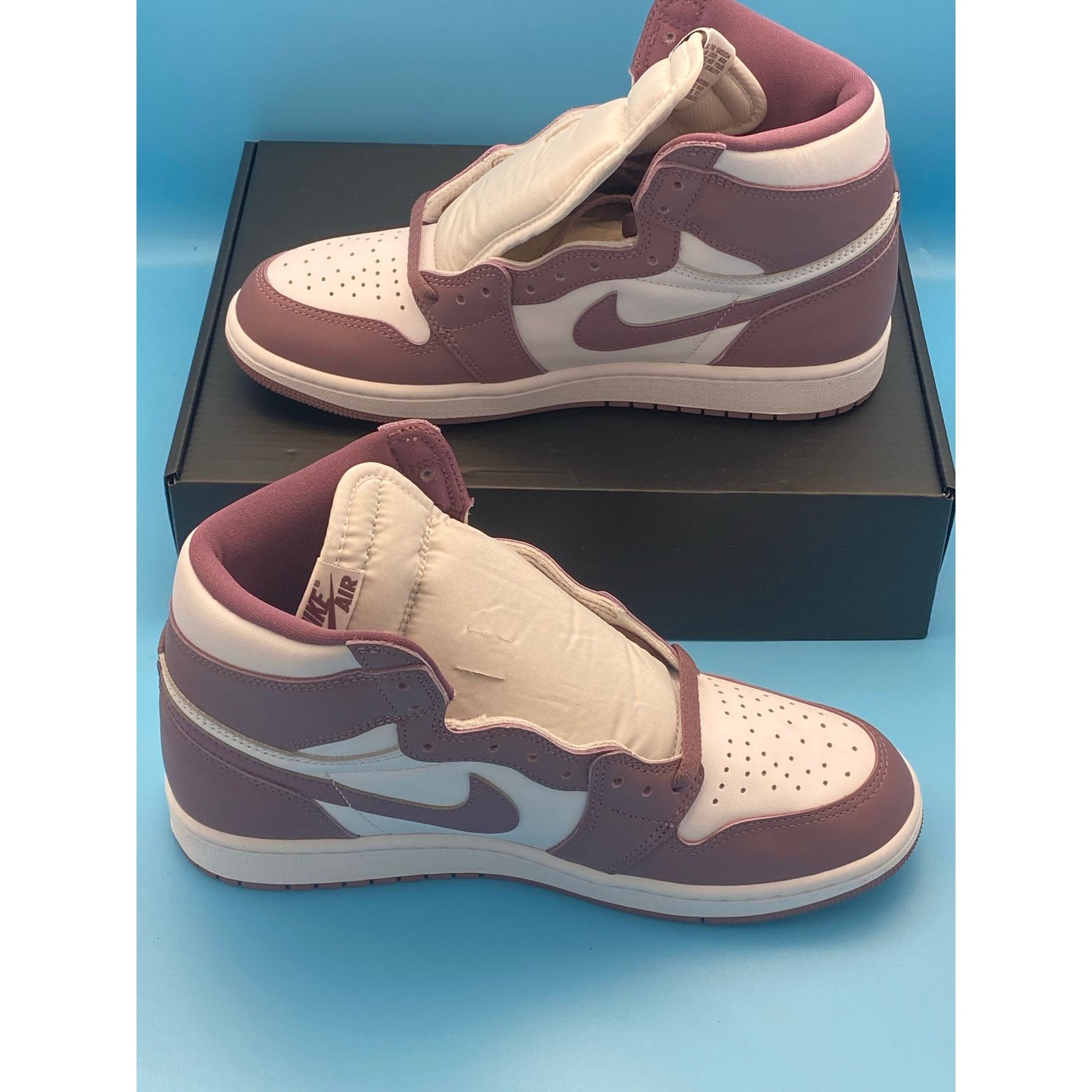 Nike Jordan 1 Retro High OG 'Mauve' Size US 9 / EU 42 - 3 Thumbnail