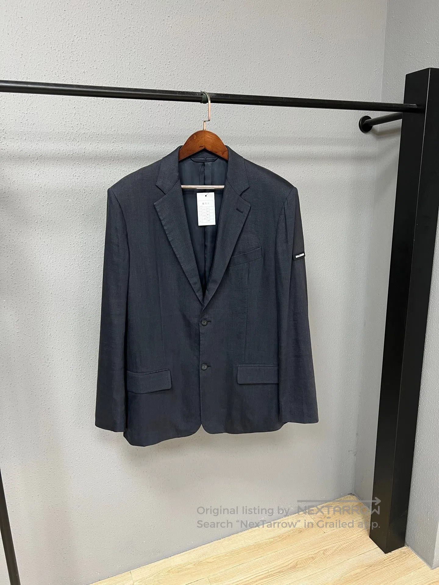 Balenciaga Balenciaga Patch Logo Linen Blazer| Size 46L - 1 Thumbnail