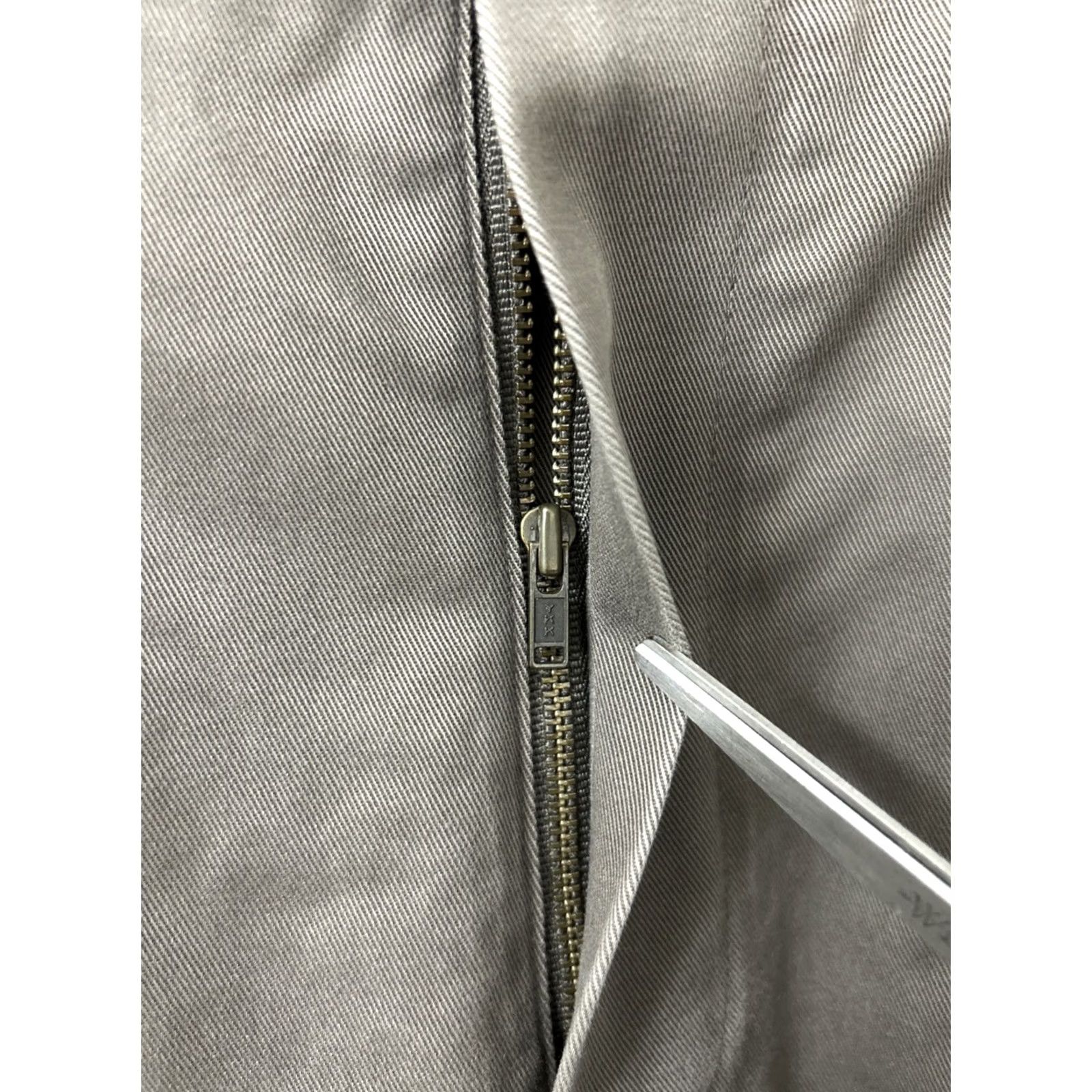 Brooks Brothers Brooks Brothers Pants Mens 36x34 Gray Advantage Elliot Chino Pleated Straight Leg Zip Casual Cotton Spandex Stretch 34 Inseam Size US 36 / EU 52 - 6 Thumbnail