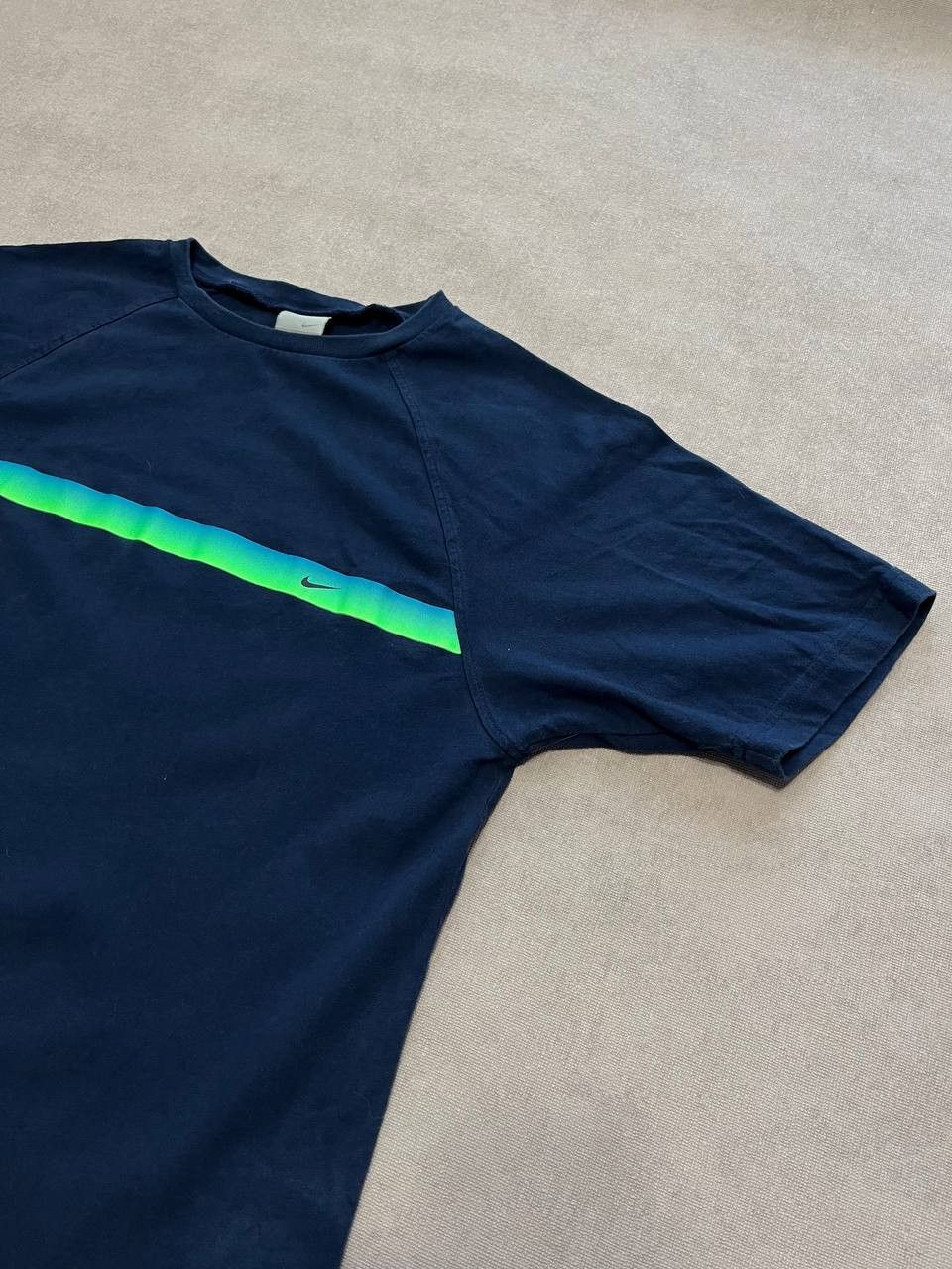 Nike Vintage 90s Nike Swoosh T Shirt Mens Logo Print Blue Size US S / EU 44-46 / 1 - 2 Thumbnail