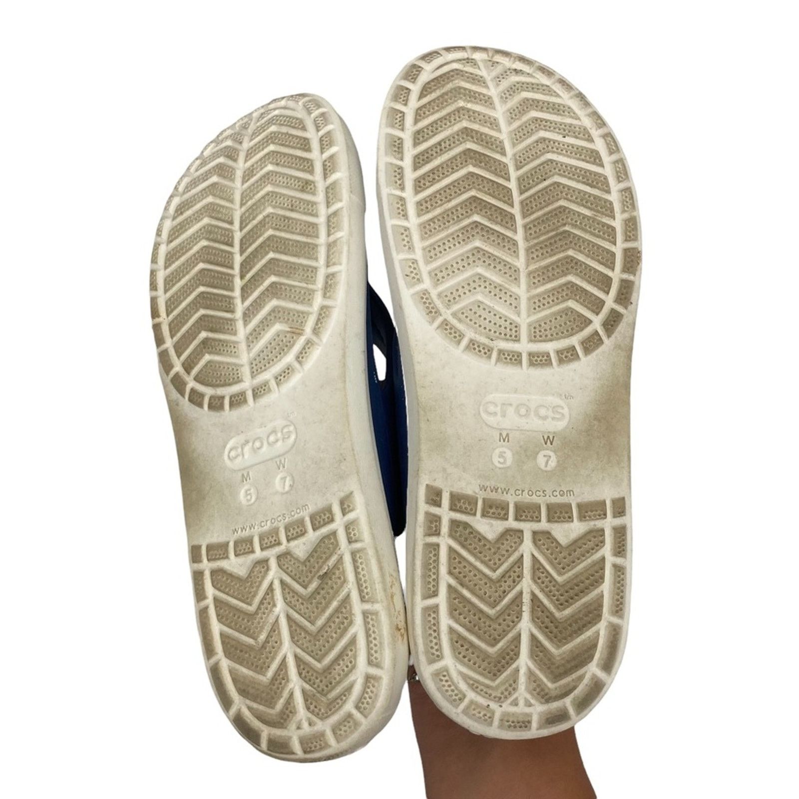 Crocs Crocs Navy Blue Flip Flop Sandals Sz 7 Size US 7 / IT 37 - 6 Thumbnail