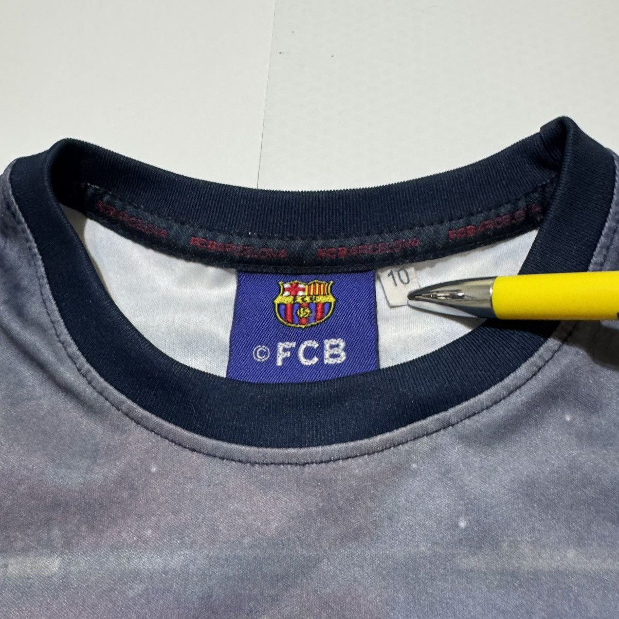 Other Barcelona Lionel Messi Fan Soccer T-shirt Kids Size 9-10 Yrs Size US XXS / EU 40 - 6 Thumbnail
