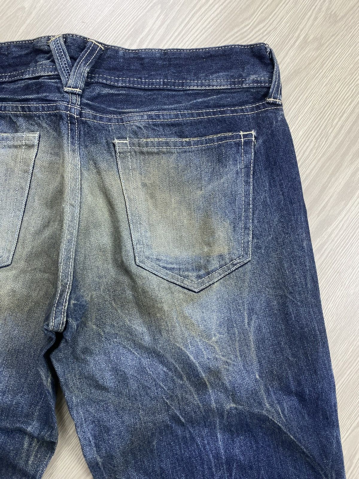 GOSTAR DE FUGA × If Six Was Nine × Le Grande Bleu (L.G.B.) 2000s Vanquish Gold Distressed Punk Y2K Lgb Flared Jeans Size US 32 / EU 48 - 16 Thumbnail
