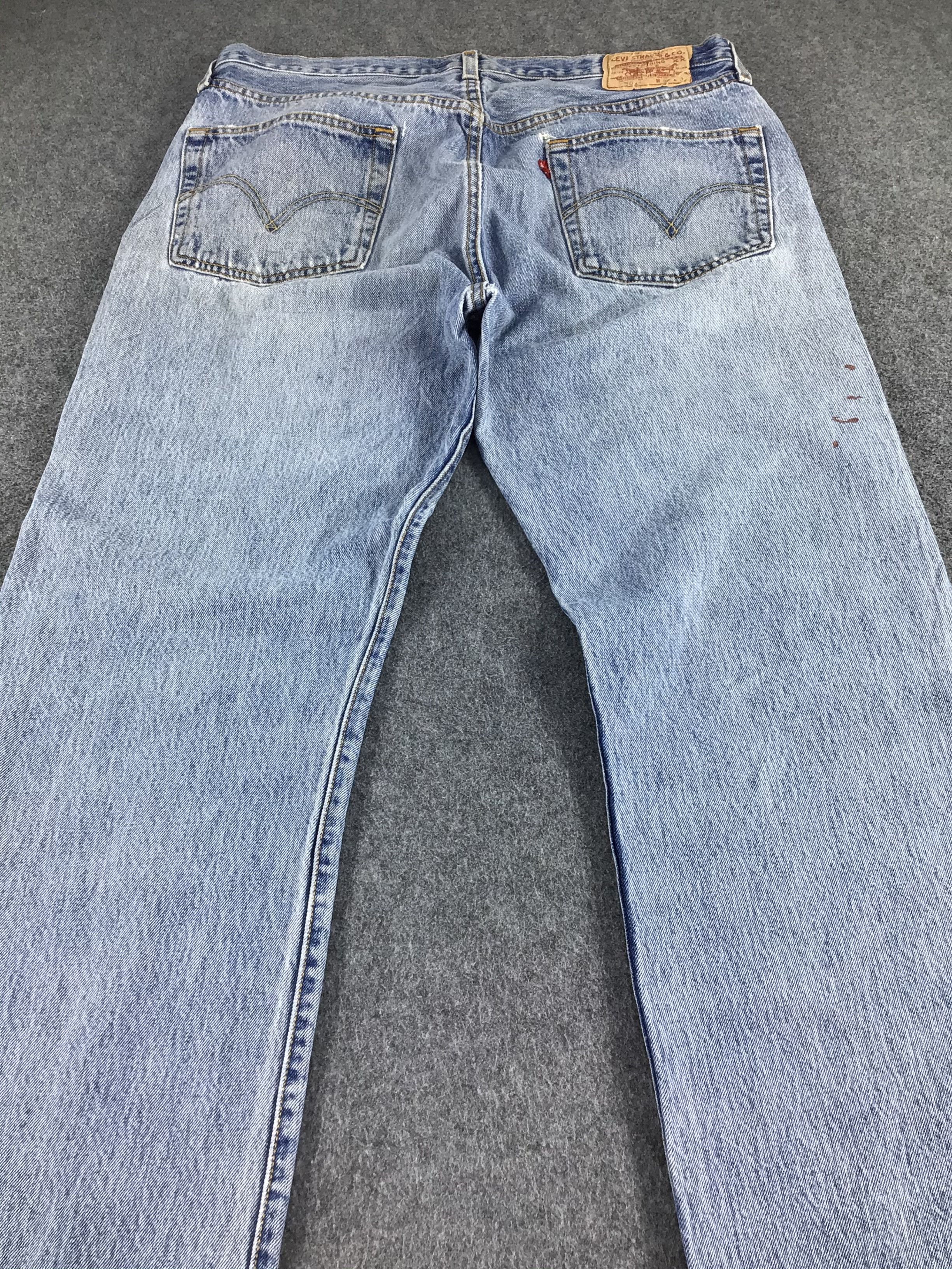 Levi's Vintage Levis 501 Jeans Dirty Faded Blue Denim -J415 Size US 35 - 4 Thumbnail