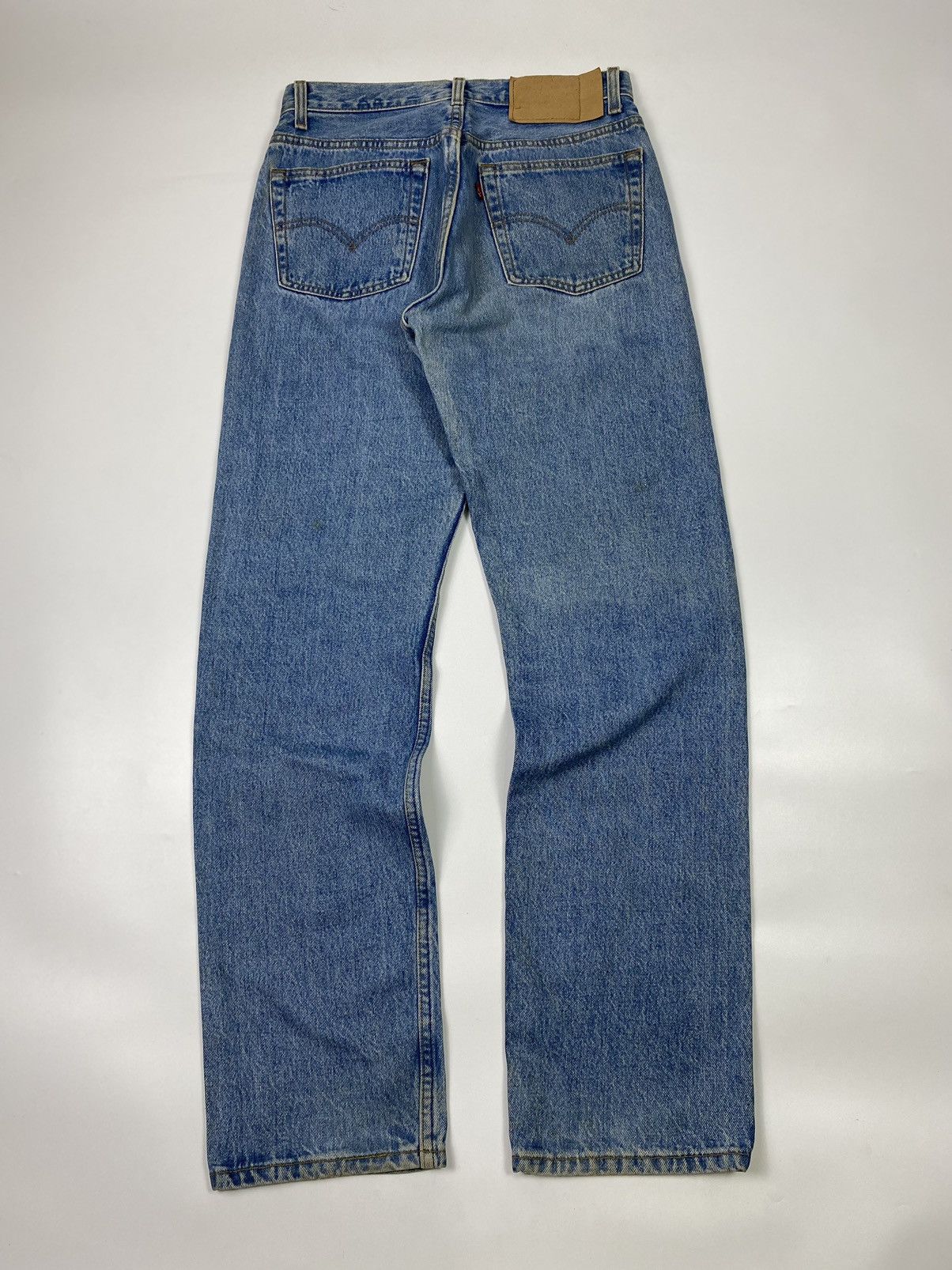 Levi's Vintage Clothing size 29x32 vintage 90s levis 501 blue jeans pant Size US 29 - 3 Thumbnail