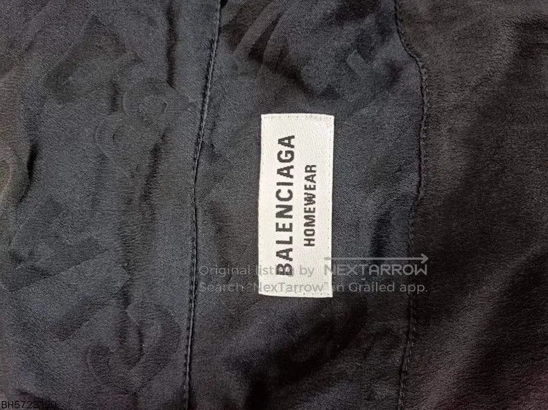 Balenciaga Balenciaga Logo Print Solid Jacket 34. Size US XS / EU 42 / 0 - 4 Thumbnail