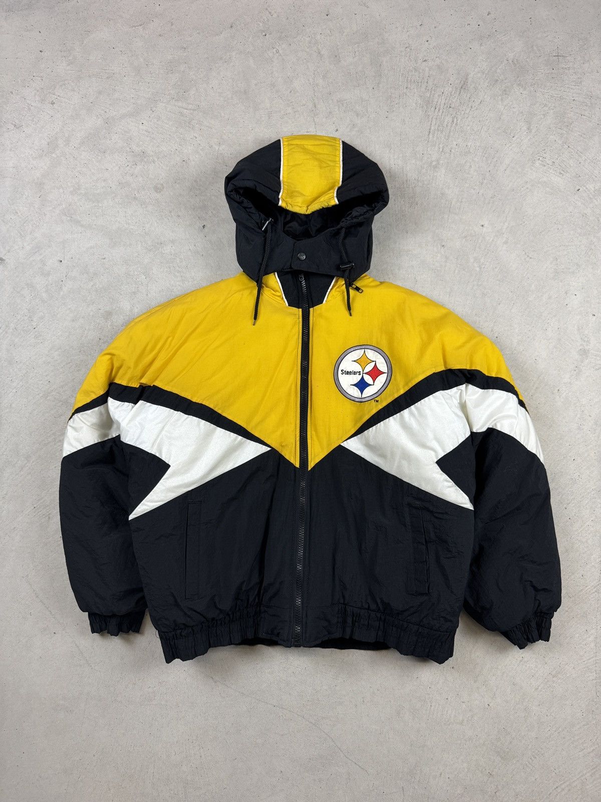 Vintage 1990’s Steelers Hooded Puffer Jacket Size US L / EU 52-54 / 3 - 1 Thumbnail