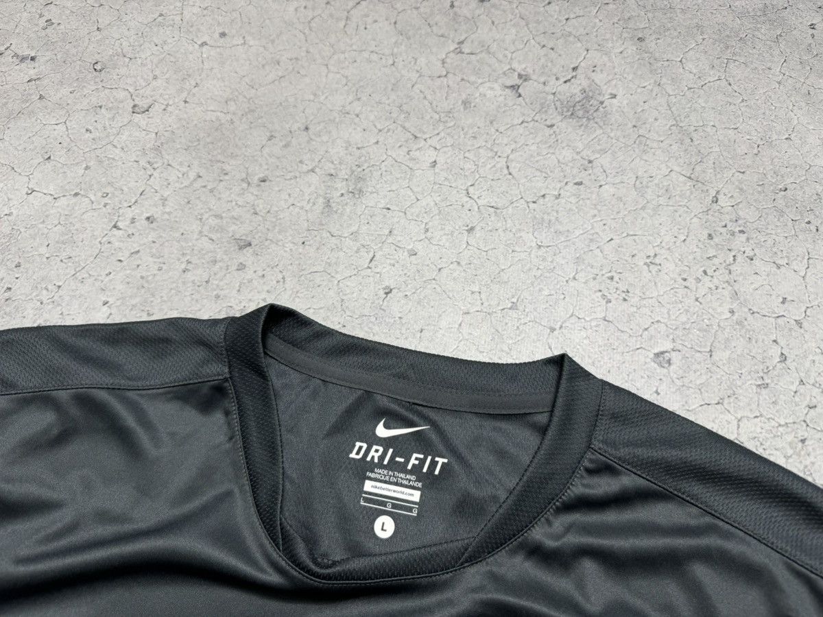 Nike Nike FC Manchester United Soccer Training Football Jersey Size US L / EU 52-54 / 3 - 7 Thumbnail