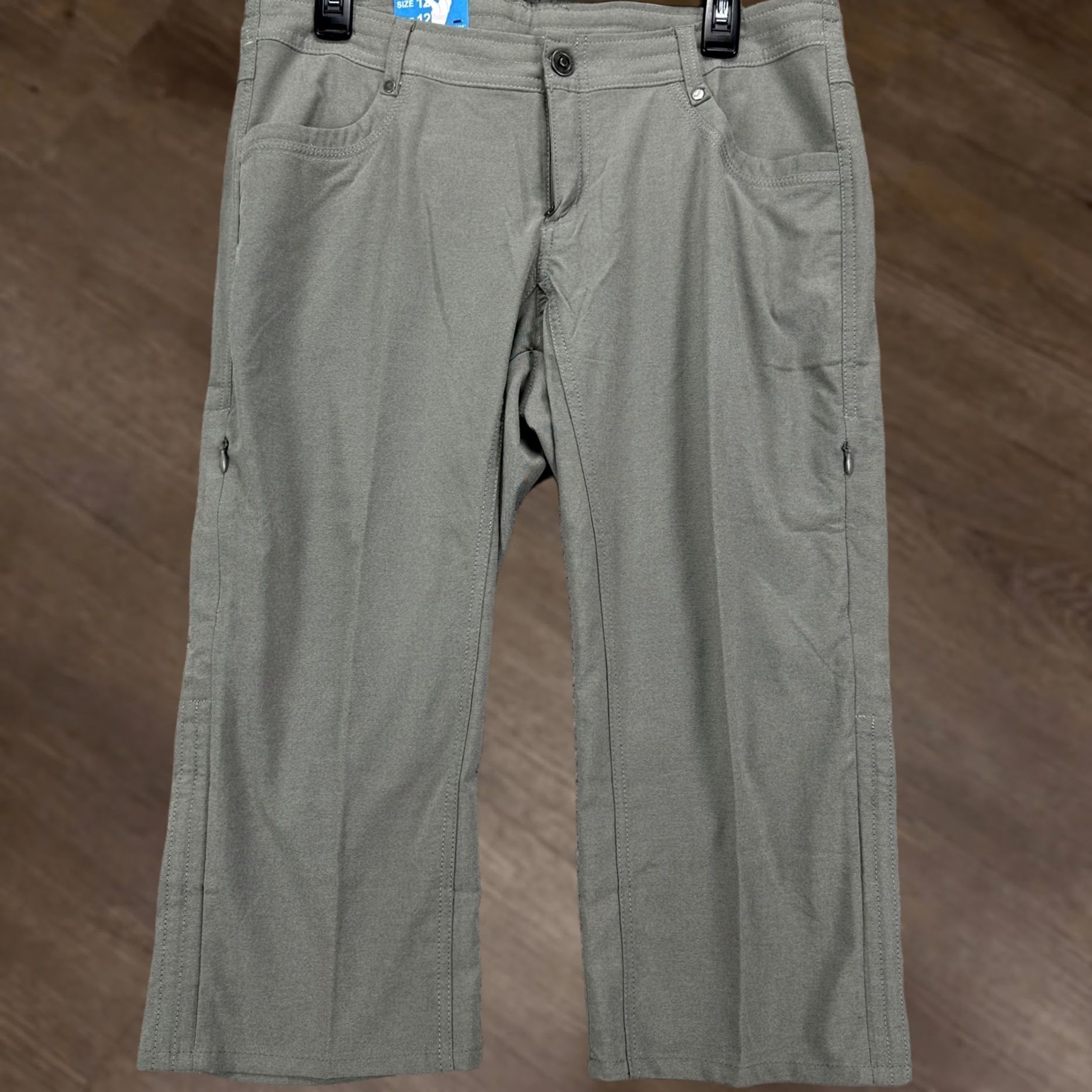 Born Kuhl Women Born In The Mountains Capris Dew Pants 12 Olive Green Hiking Trek NEW Size 34" / US 12 / IT 48 - 1 Thumbnail