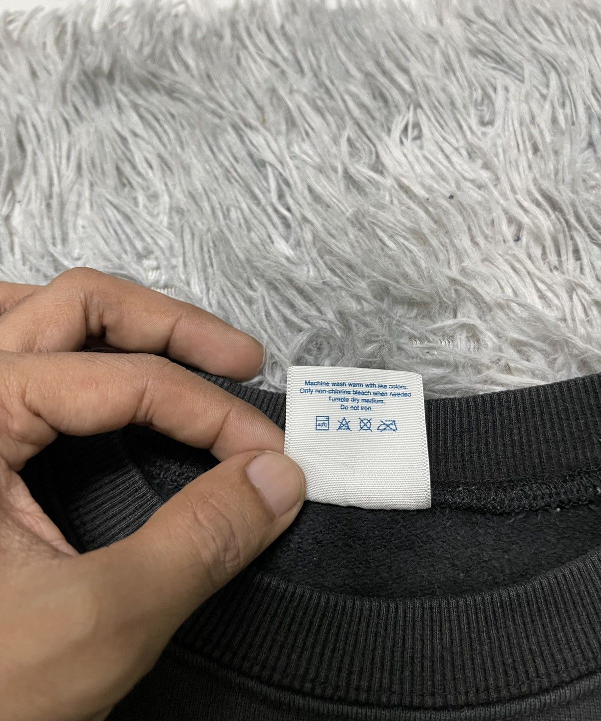 thisisneverthat 2000s THISISNEVERTHAT EMBROIDERY SPELL SWEATSHIRT SUN FADED Size US M / EU 48-50 / 2 - 13 Thumbnail
