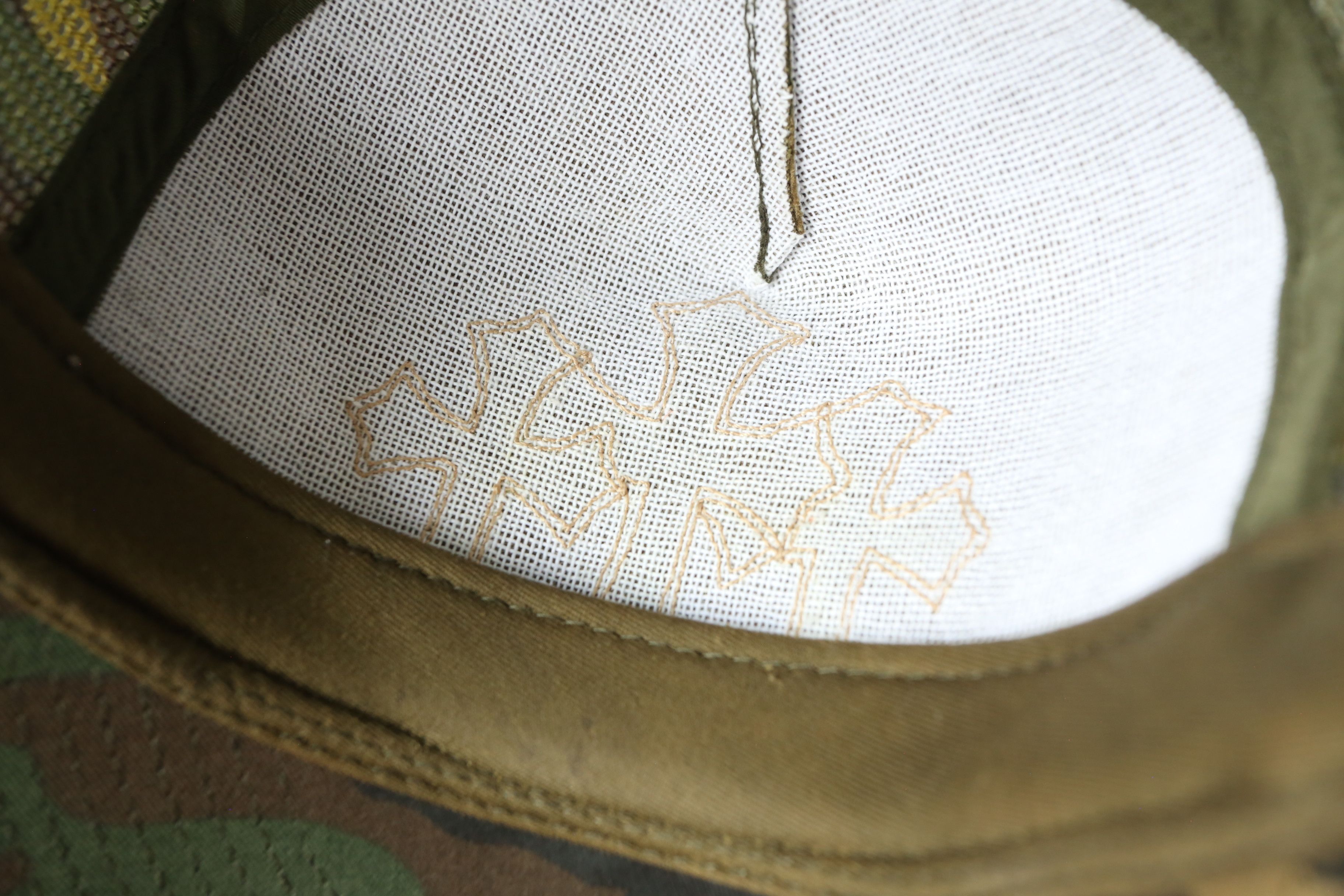 Chrome Hearts Chrome Hearts - Vintage - Cemetery Cross Camo Trucker Cap Size ONE SIZE - 9 Thumbnail
