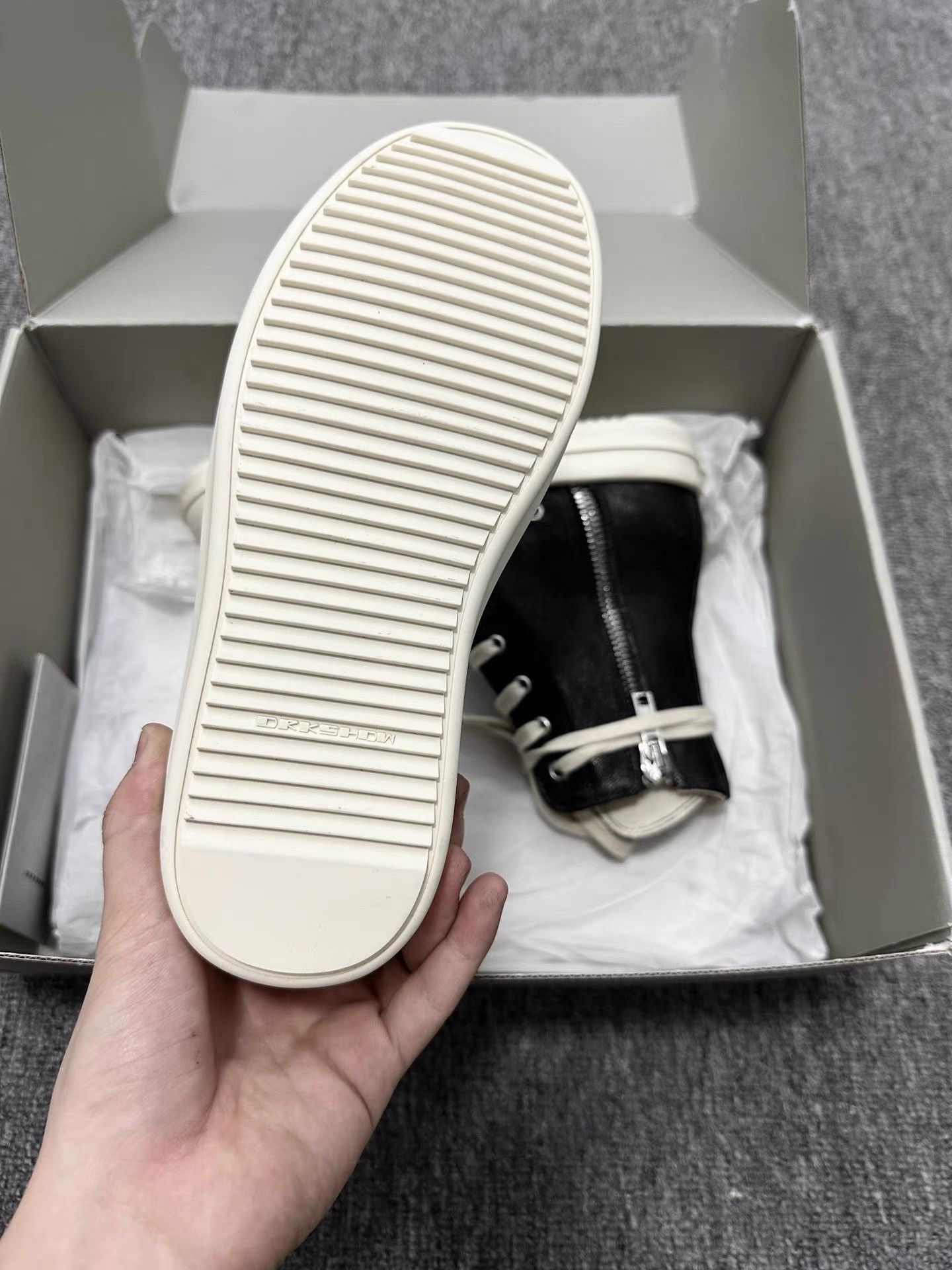 Rick Owens Rick Owens Wax Coated Big Converse K34 Size US 6 / IT 36 - 4 Thumbnail
