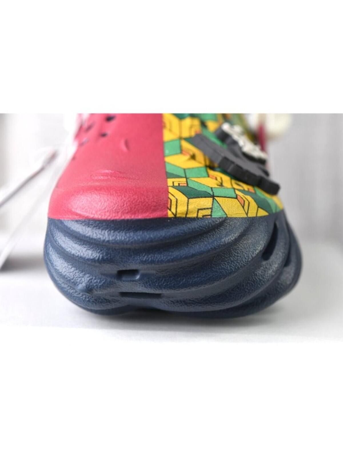 Crocs Crocs Demon Slayer Echo Clogs Unisex | 211413-90H Size US 8 / EU 41 - 3 Thumbnail