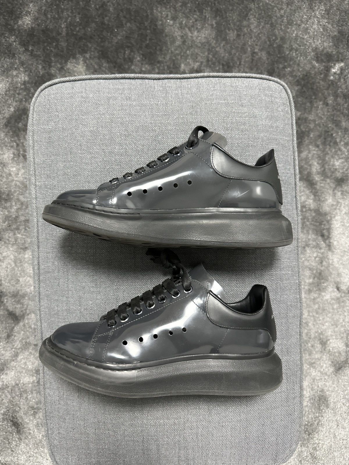 Alexander McQueen Alexander McQueen oversized sneaker transparent boack Size US 8 / EU 41 - 5 Thumbnail
