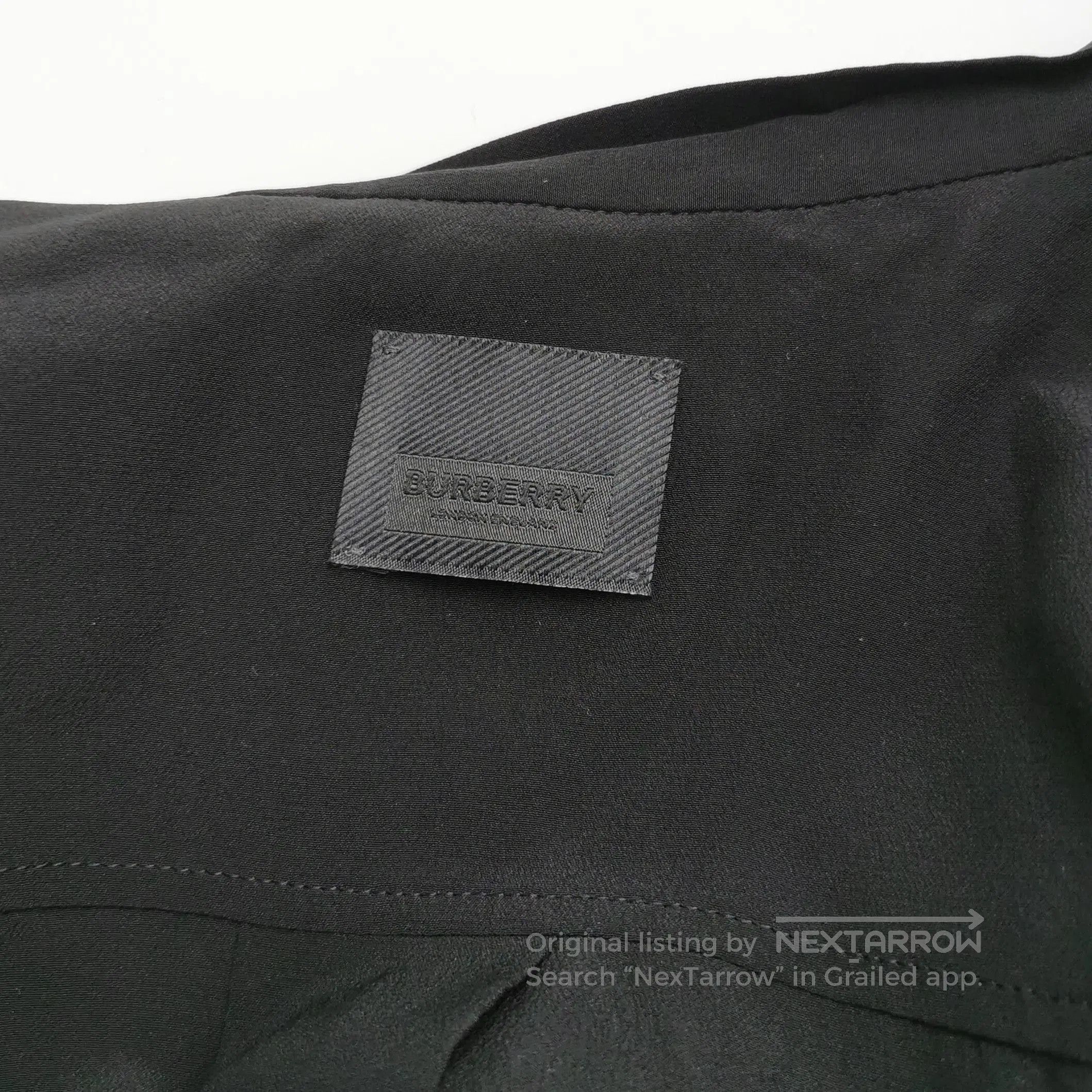 Burberry Burberry Black Silk Sleeveless Blouse . Size US S / EU 44-46 / 1 - 1 Thumbnail