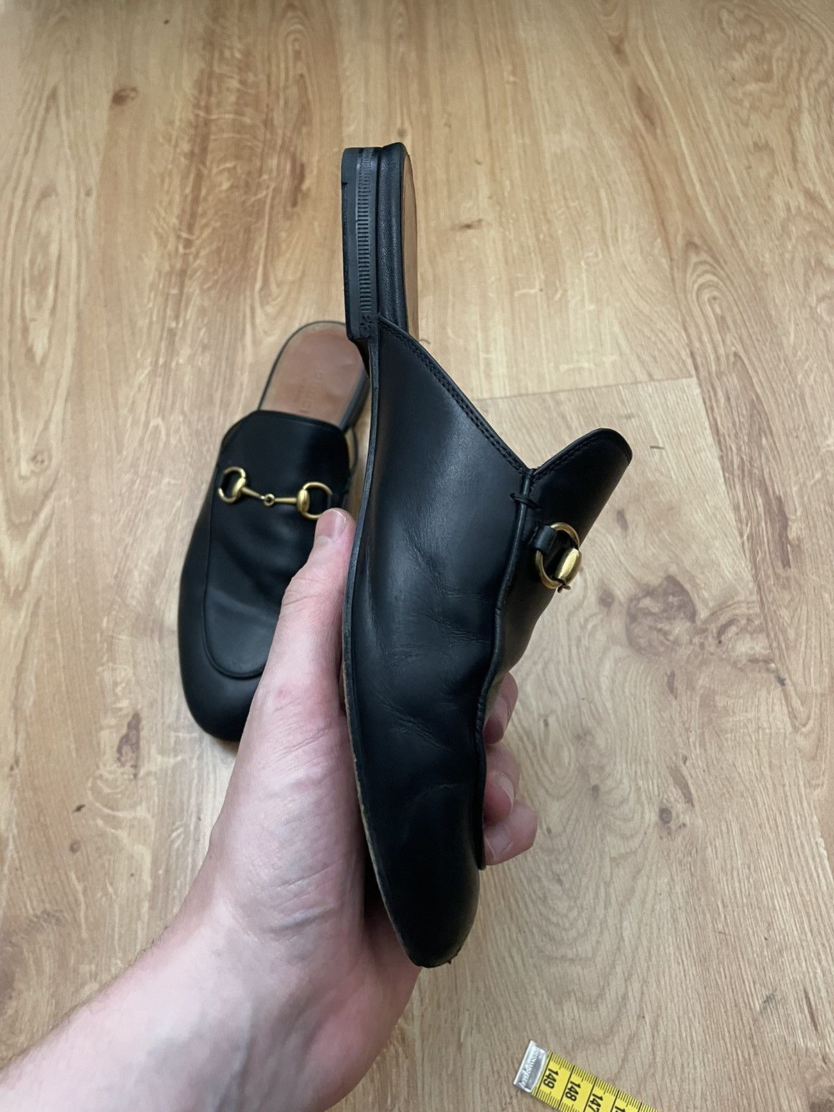 Gucci Gucci horsebite slides Size US 8.5 / IT 38.5 - 13 Thumbnail