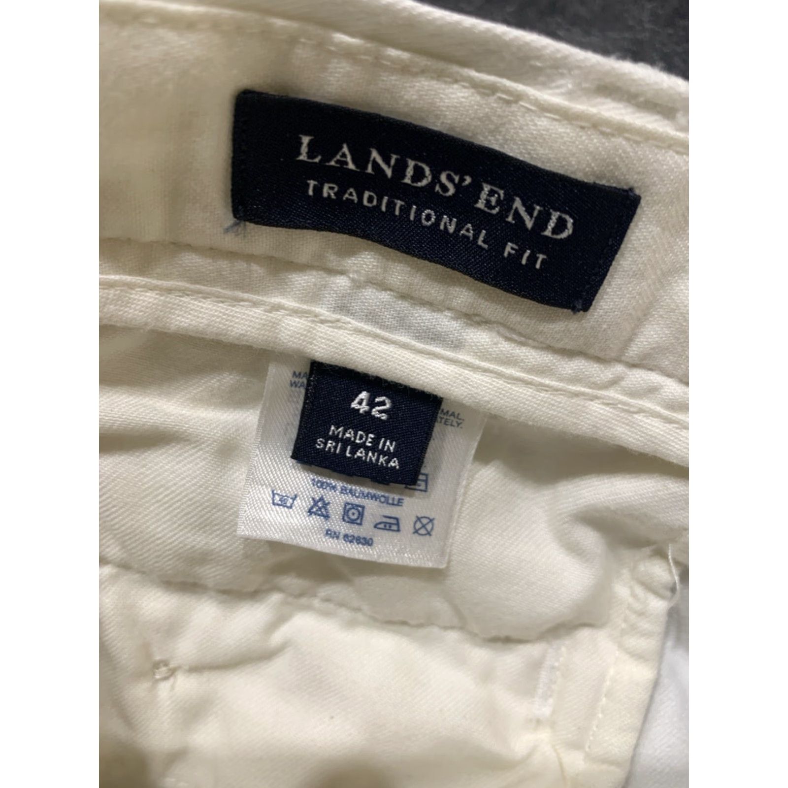 Lands' End Lands' End Men's White Chino Shorts Size 42 Flat Front Casual Workwear Size US 42 / EU 58 - 3 Thumbnail