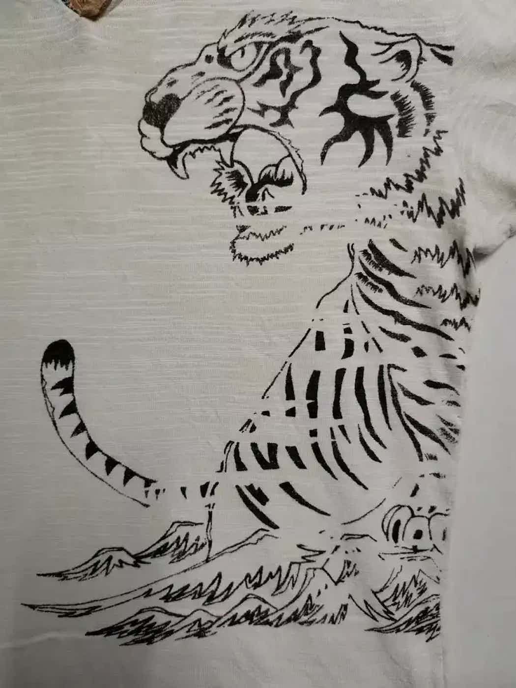 Vintage Vintage First Parking Tiger Design T-shirt Size US L / EU 52-54 / 3 - 10 Thumbnail