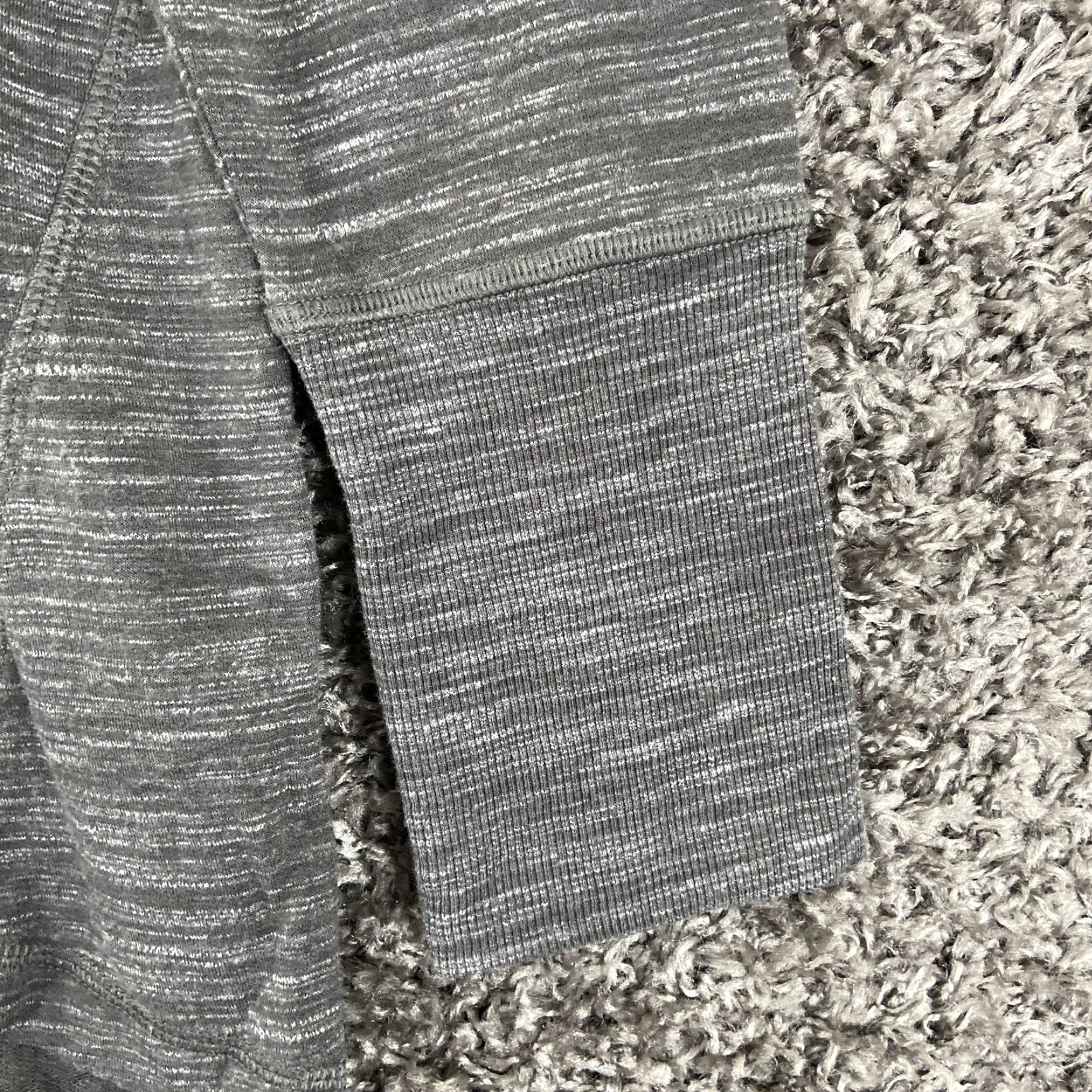 Champion Champion Elite Blouse Women L Gray Heathered Long Sleeve Womens Size L / US 10 / IT 46 - 3 Thumbnail