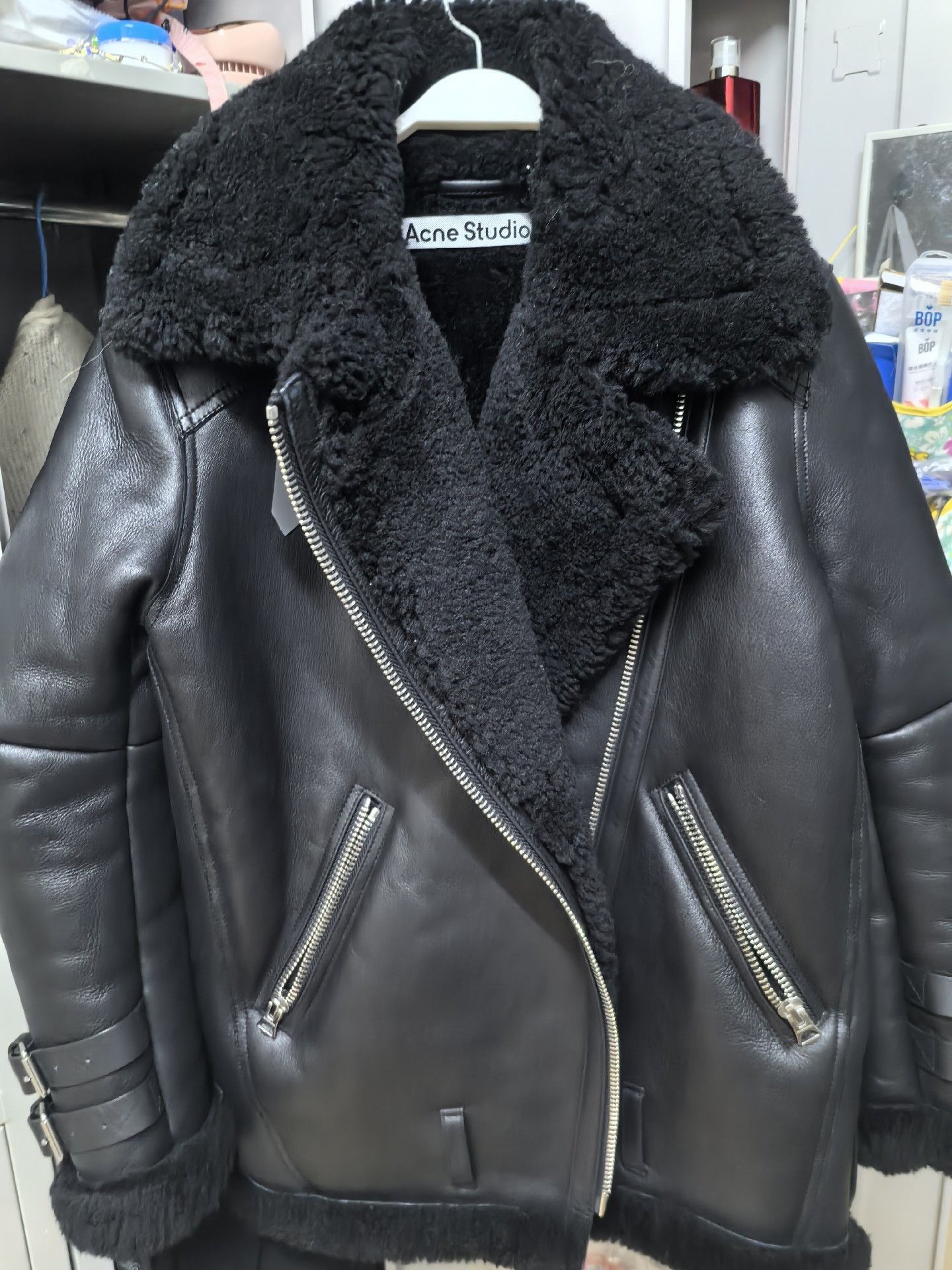 Acne Studios acne studios fur clothing 2501-Nextarrow Size US S / EU 44-46 / 1 - 1 Thumbnail