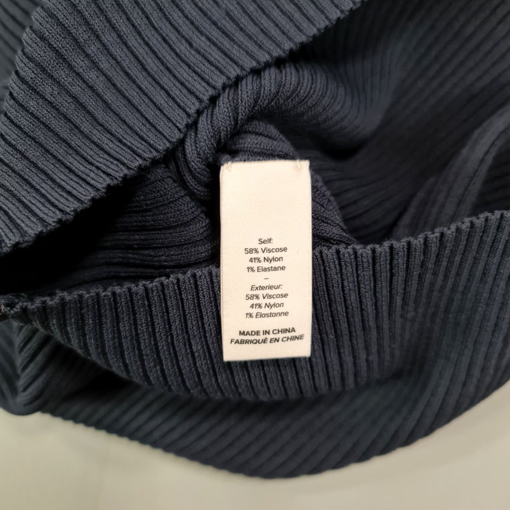 Cinq a Sept 5 a 7 Cinq a sept Womens T-Shirt XS Navy Blue Ribbed Knit Short Sleeve Crew Neck Pullover Logo Basic Casual Size XS / US 0-2 / IT 36-38 - 6 Thumbnail