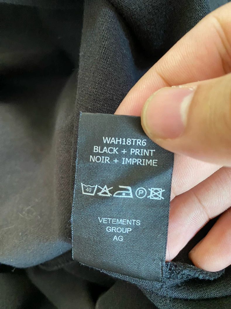 Vetements Vetements Antwerp deconstructed print T-shirt hoodie Size US XS / EU 42 / 0 - 8 Thumbnail