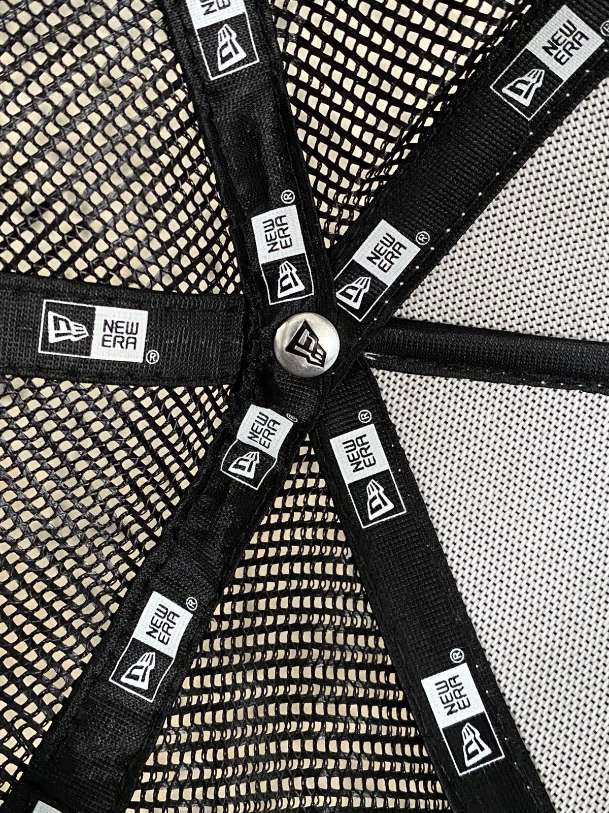 New Era × Number (N)ine Number (N)ine x New Era SOVC Trucker Cap White/Black Size ONE SIZE - 9 Thumbnail