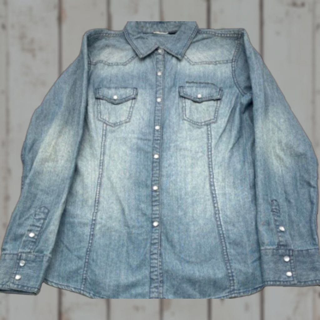 Harley Davidson VINTAGE Harley-Davidson Womens Large Long Sleeve Pearl Snap Blue Denim Embroidered Shirt Size L / US 10 / IT 46 - 1 Thumbnail
