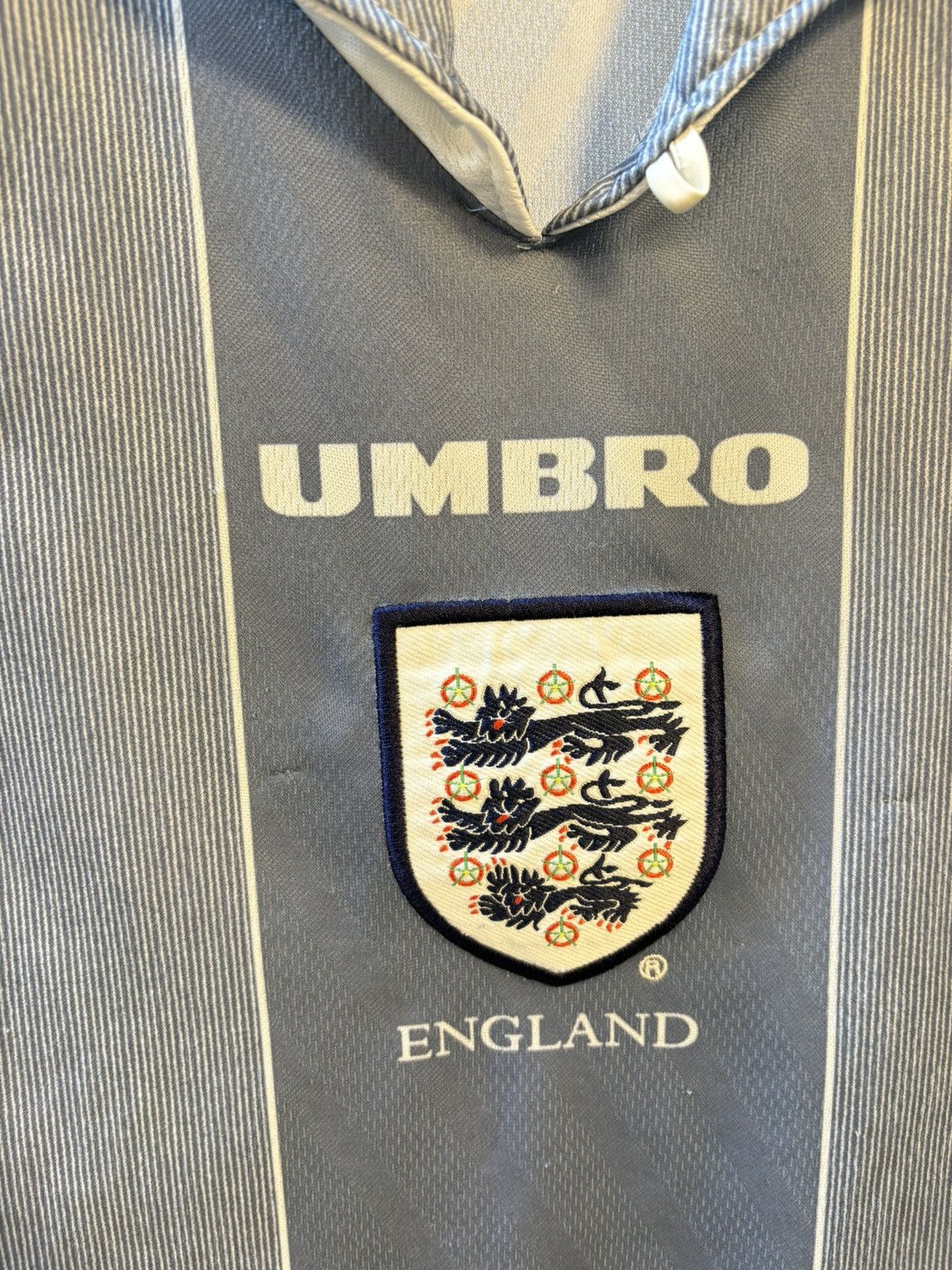 Umbro Vintage 1996 England Football Team Away Kit Size US S / EU 44-46 / 1 - 8 Thumbnail
