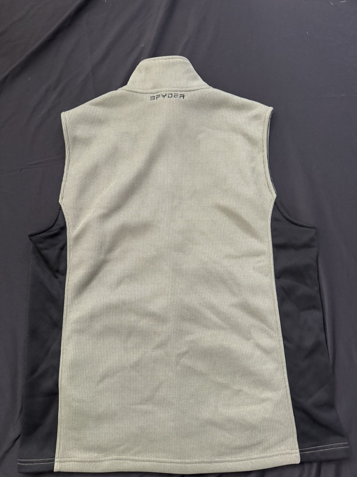 Spyder Spyder vest beige and black size medium Size US M / EU 48-50 / 2 - 3 Thumbnail