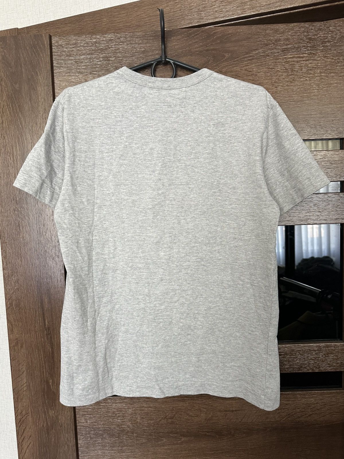 Comme des Garcons PLAY Comme Des Garcons PLAY CDG Heart Logo T-Shirt Size US S / EU 44-46 / 1 - 2 Thumbnail