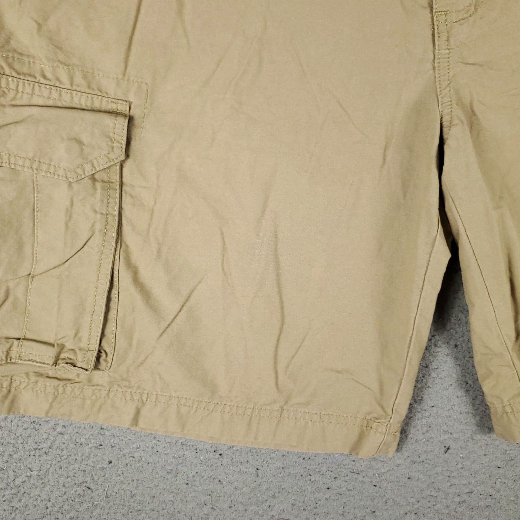 Nautica VINTAGE Nautica Cargo Shorts Men Size 38 Beige Casual Outdoor Summer Size US 38 / EU 54 - 3 Thumbnail